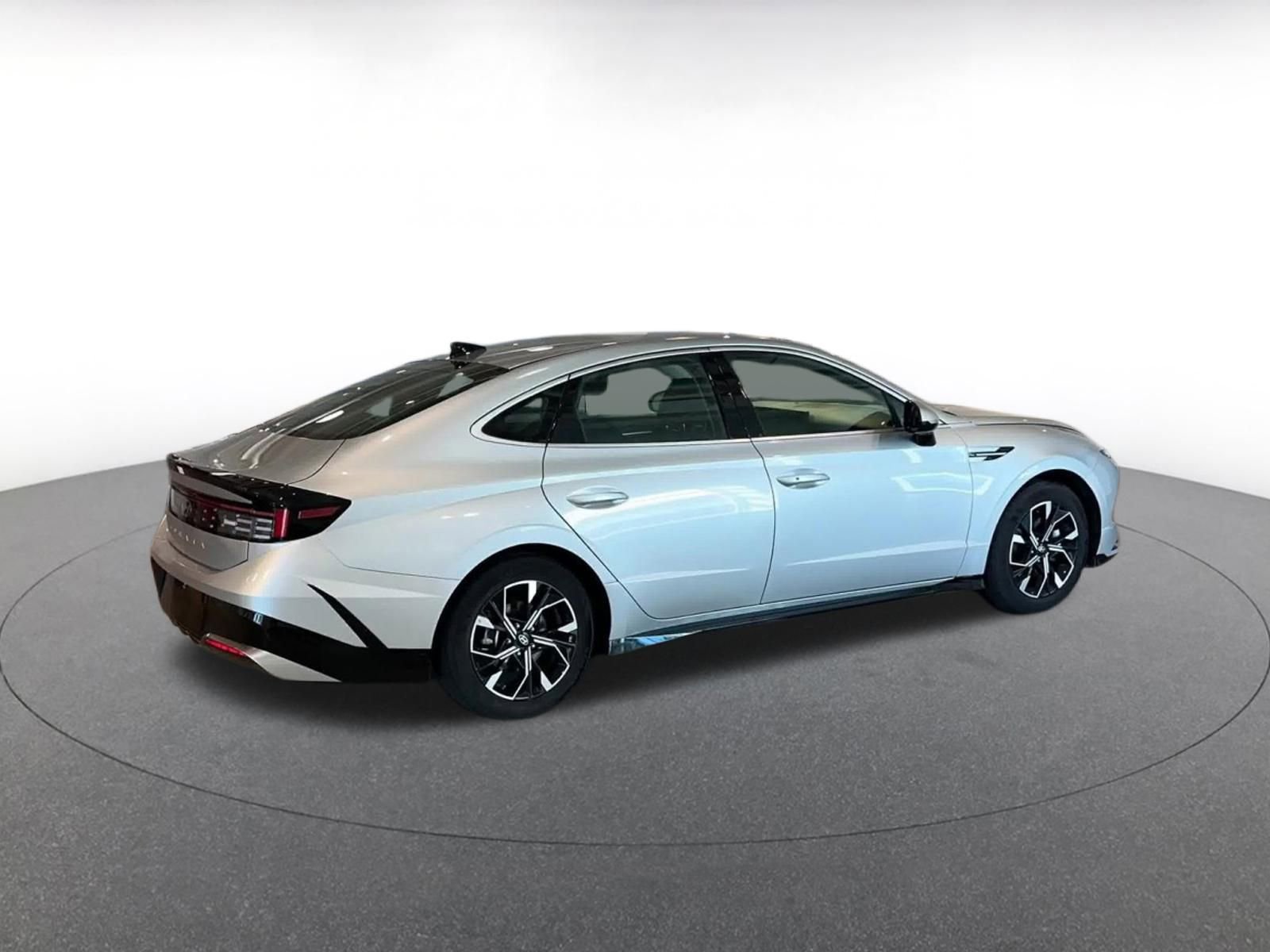 Thumbnail: 2025 Hyundai Sonata - 15