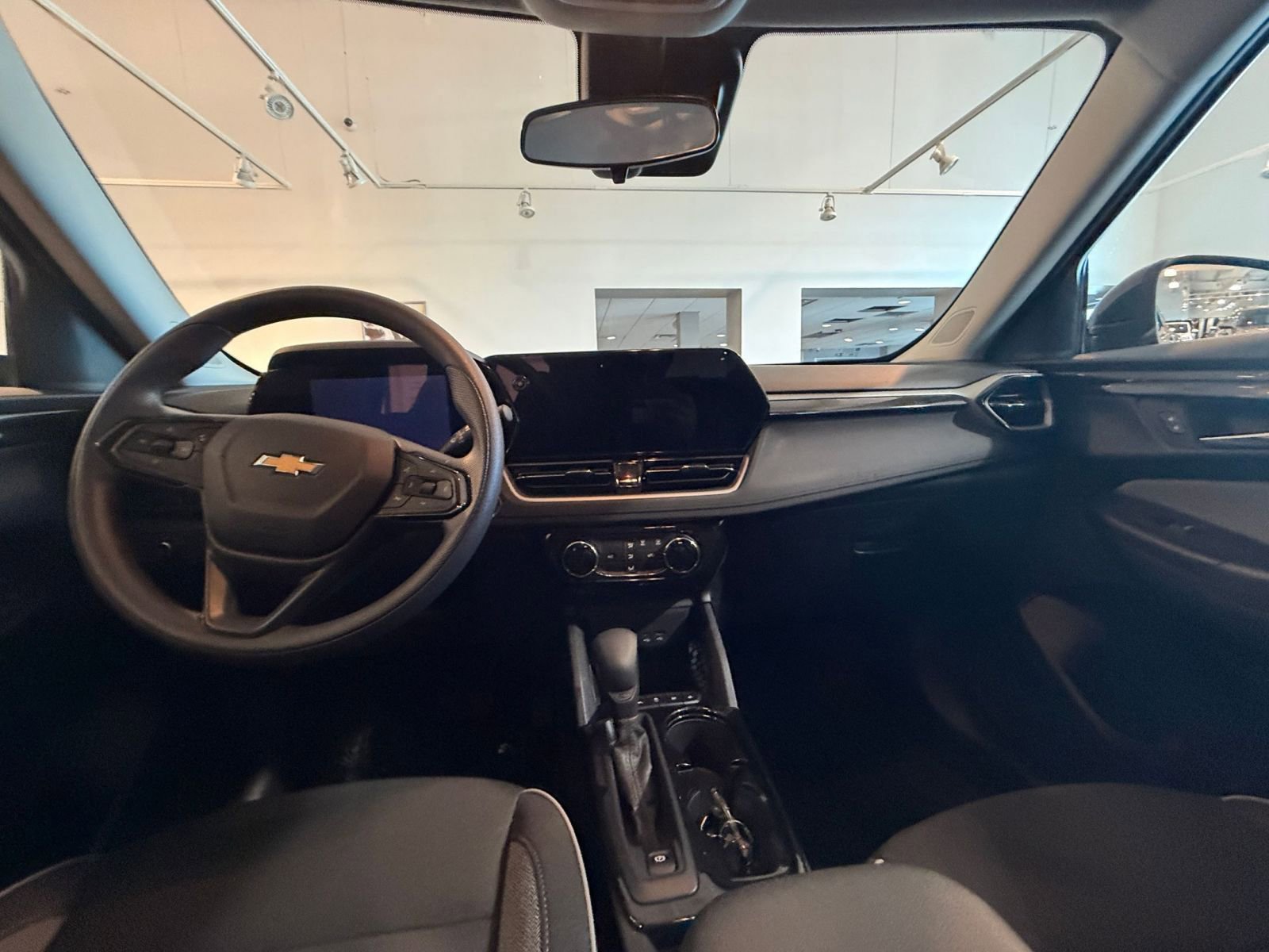 Thumbnail: 2025 Chevrolet TrailBlazer - 31