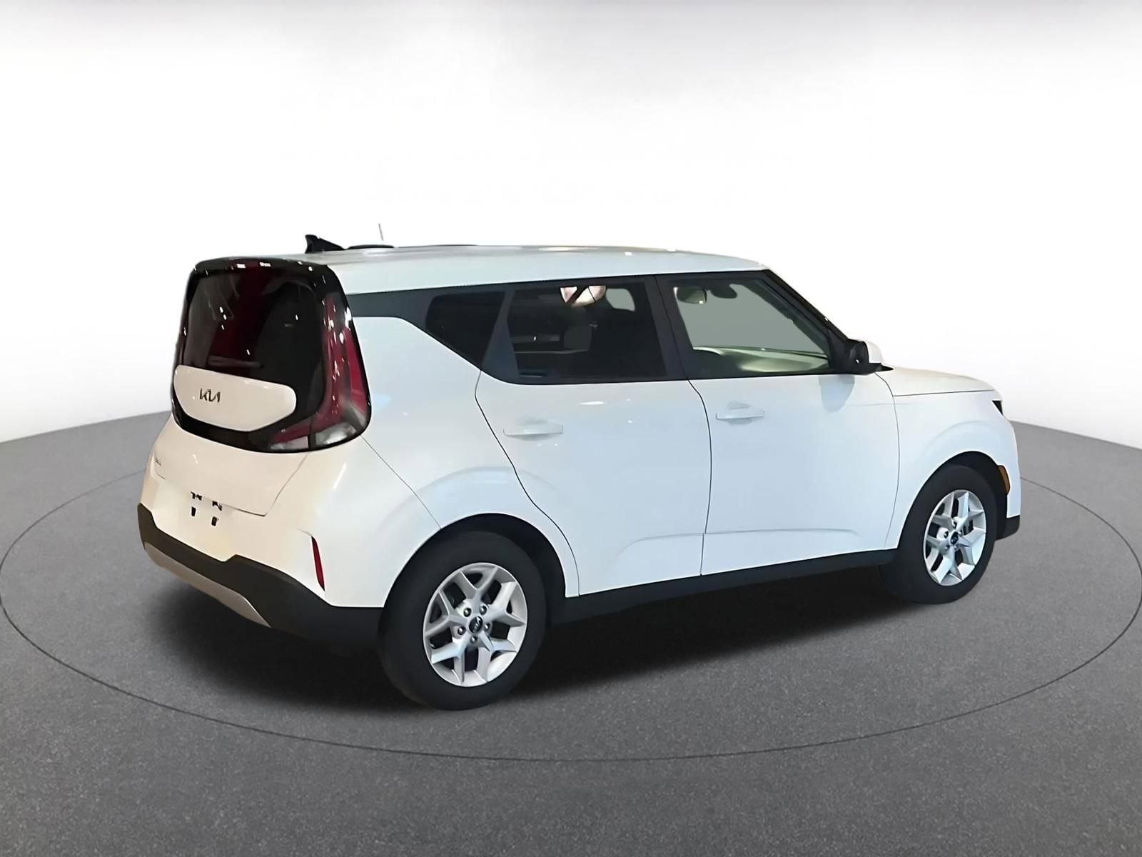 Thumbnail: 2025 Kia Soul - 15