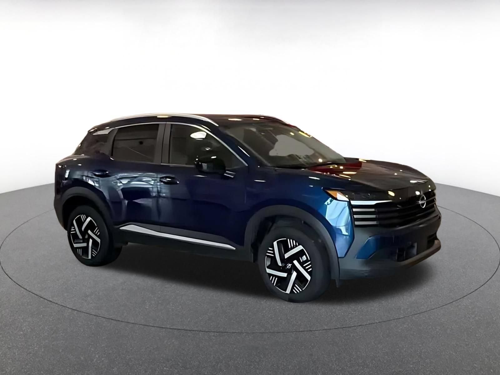 Thumbnail: 2026 Nissan Kicks - 2