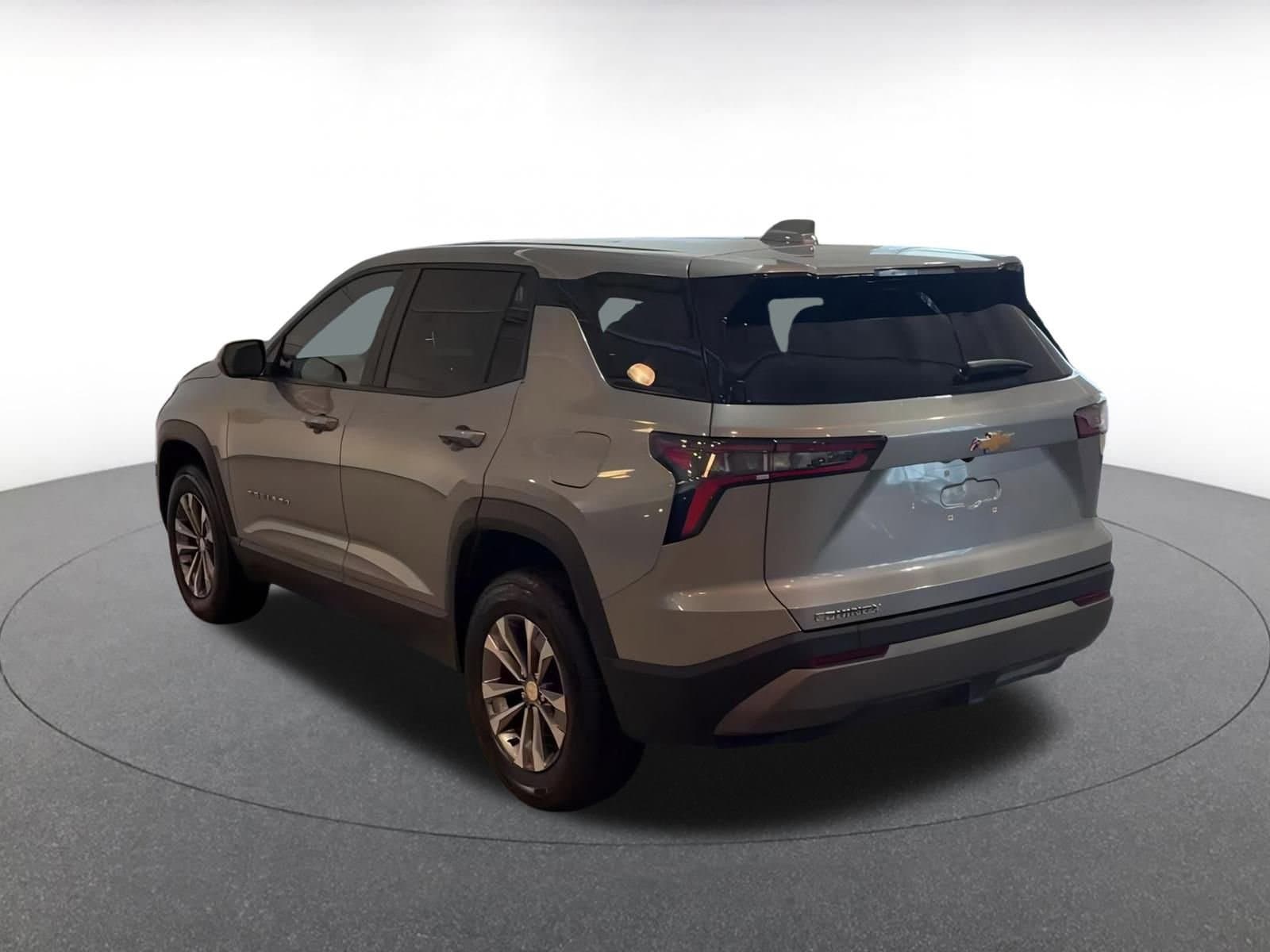 Thumbnail: 2025 Chevrolet Equinox - 12