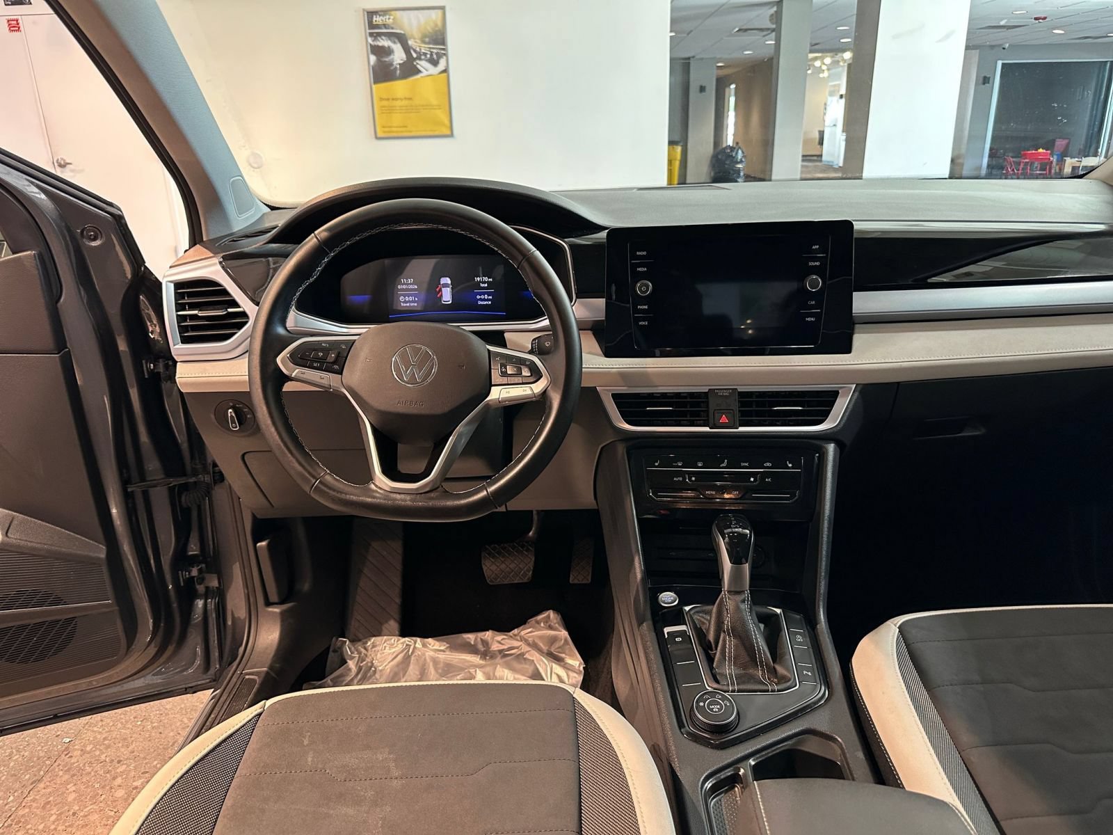 Thumbnail: 2026 Volkswagen Taos - 34