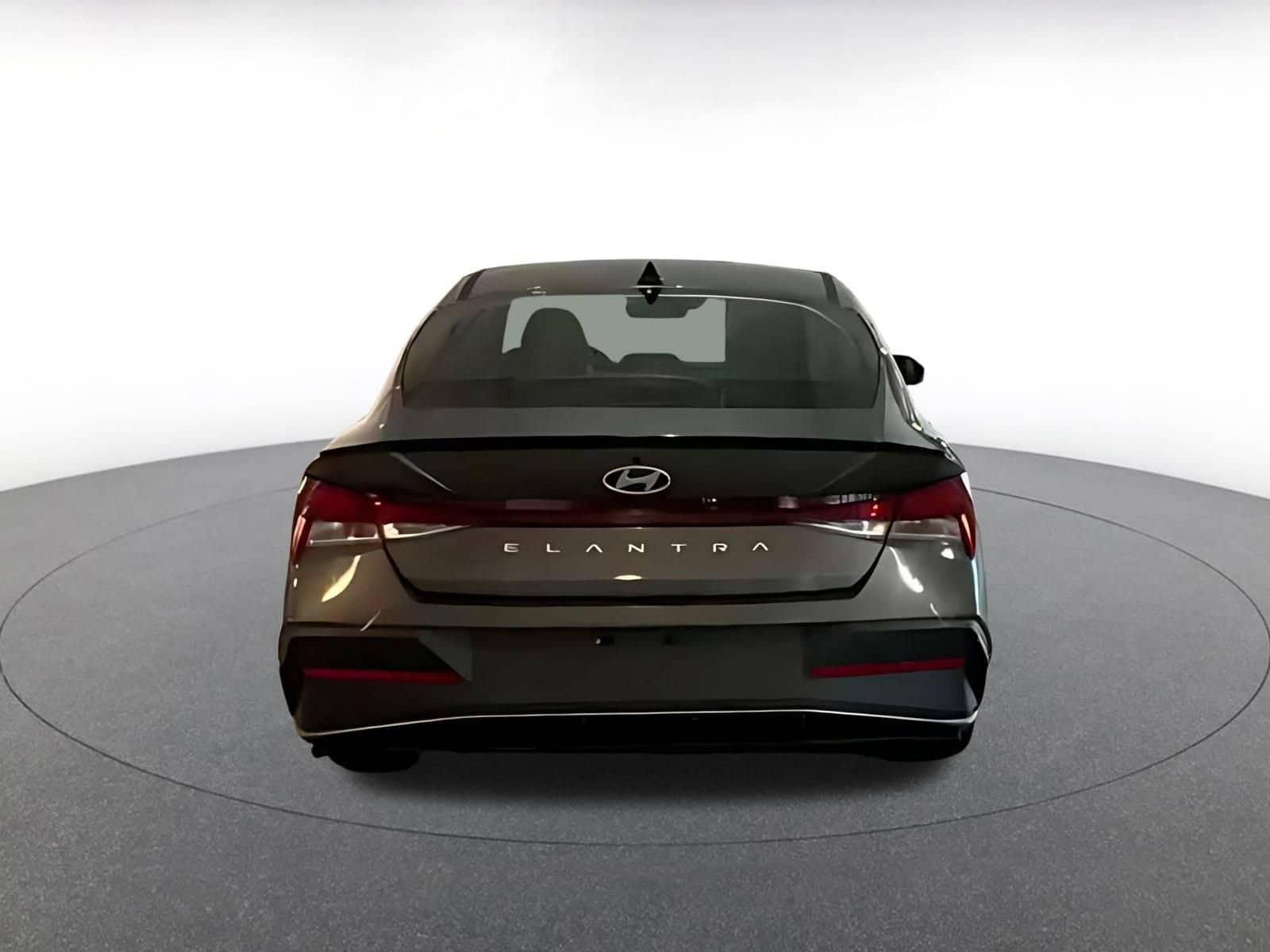 Thumbnail: 2026 Hyundai Elantra - 10