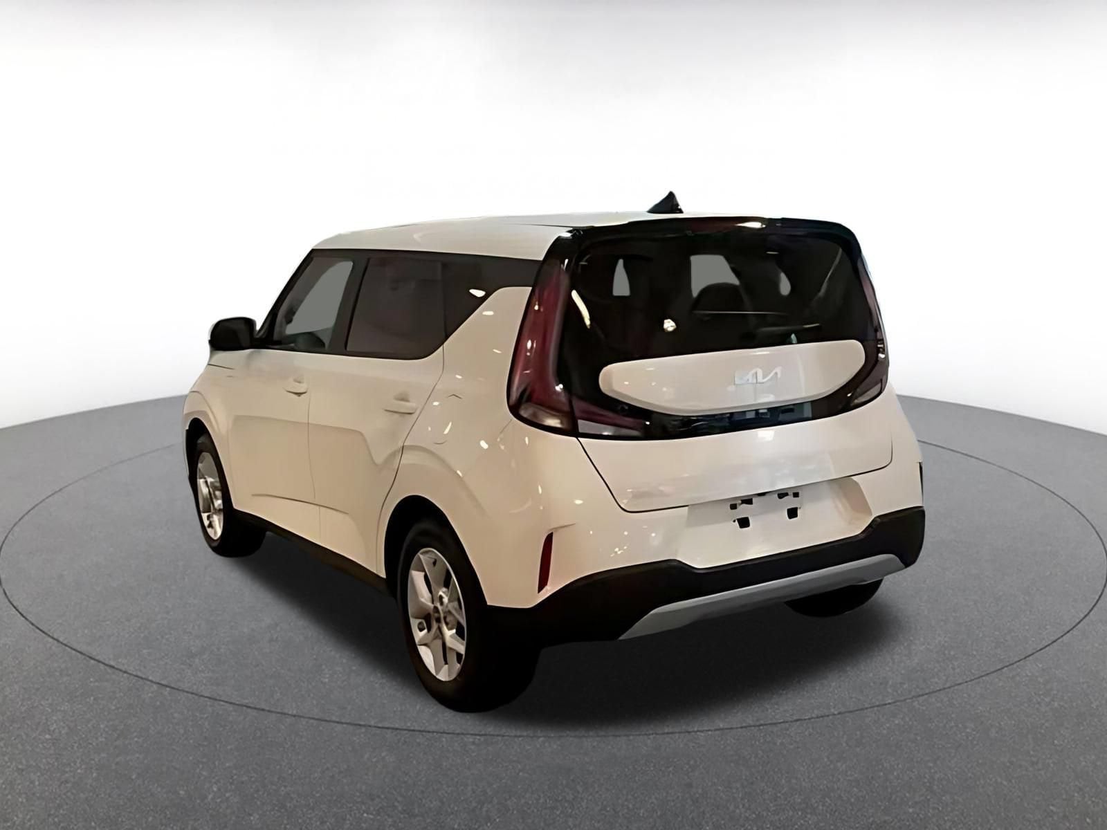 Thumbnail: 2025 Kia Soul - 8