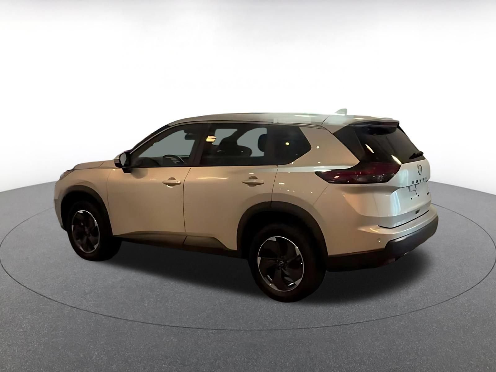 Thumbnail: 2025 Nissan Rogue - 14