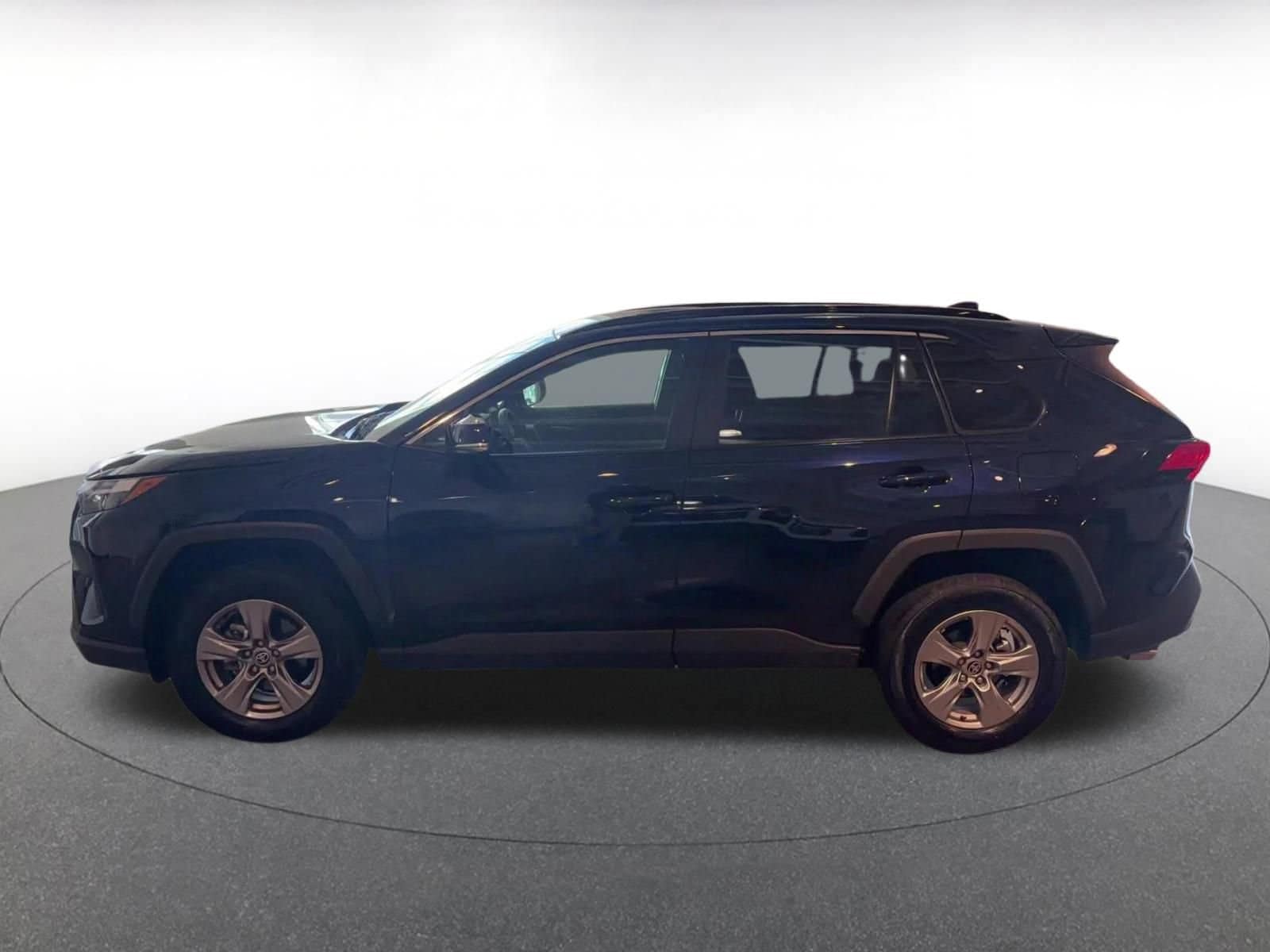 Thumbnail: 2025 Toyota RAV4 - 9