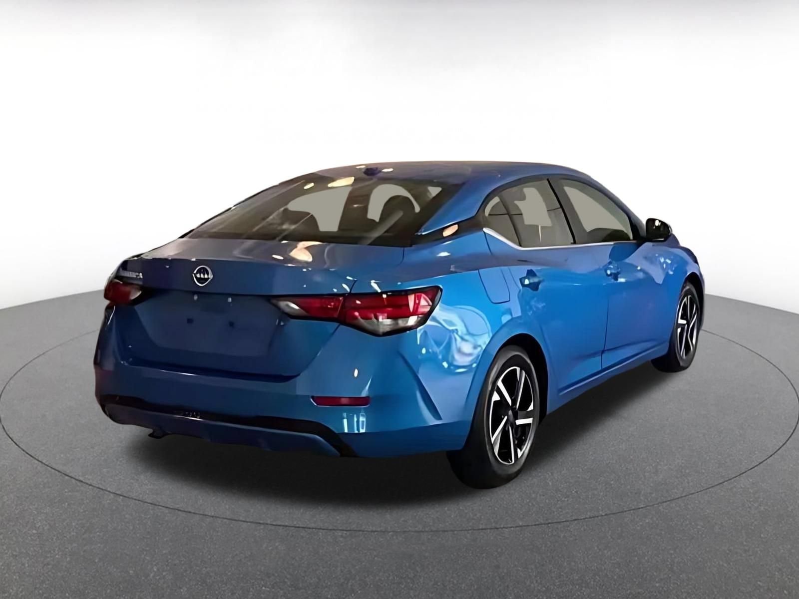 Thumbnail: 2025 Nissan Sentra - 15