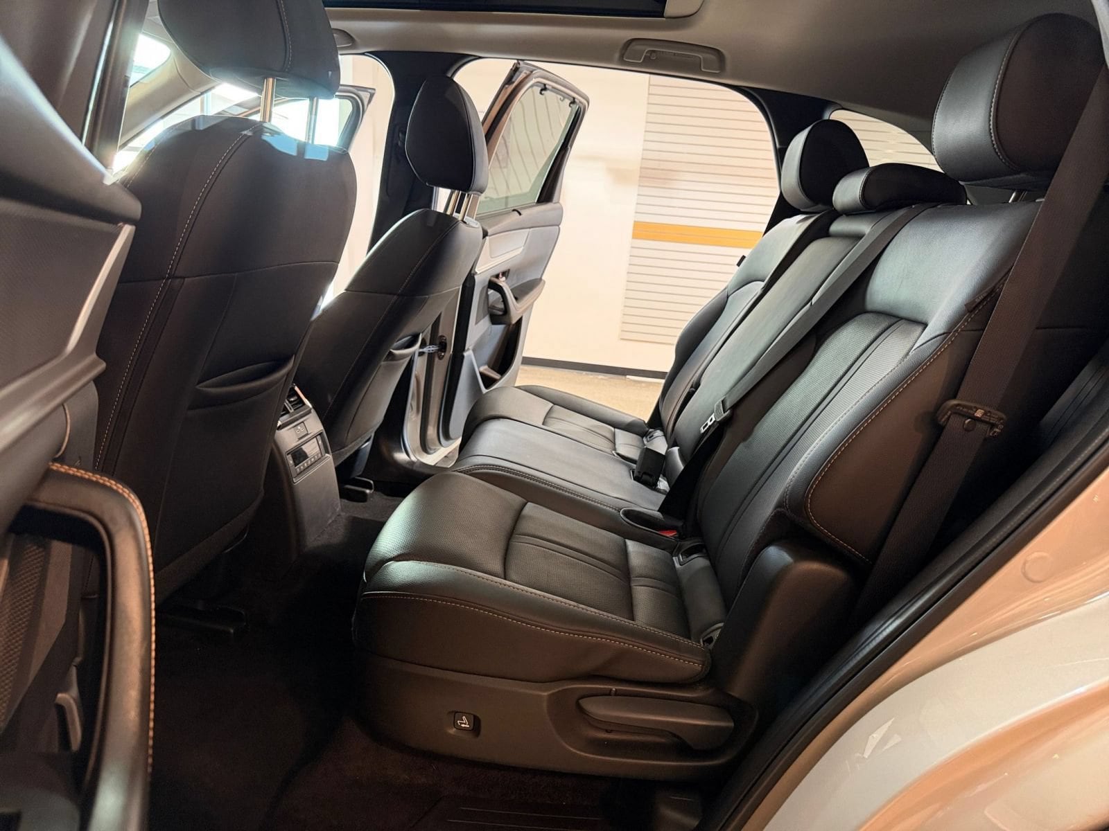 Thumbnail: 2026 Mazda CX-90 - 26