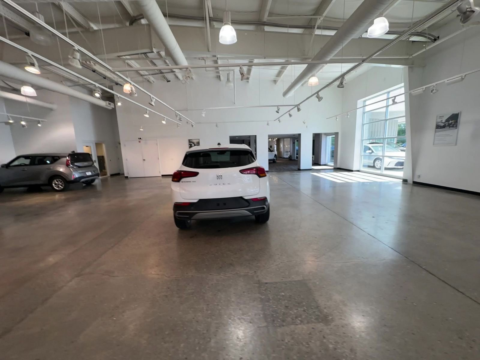 Thumbnail: 2025 Buick Encore GX - 16