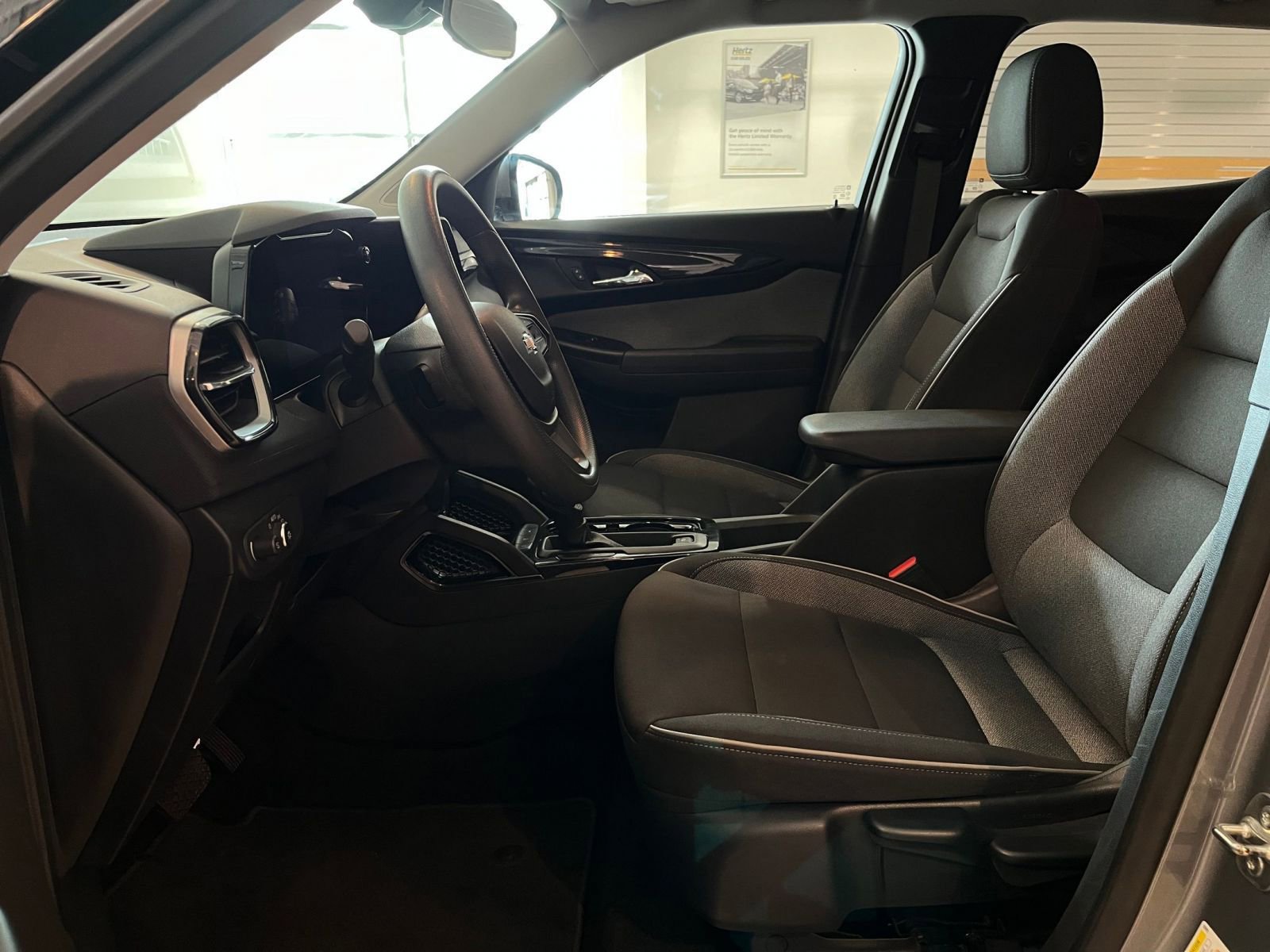 Thumbnail: 2024 Chevrolet TrailBlazer - 24