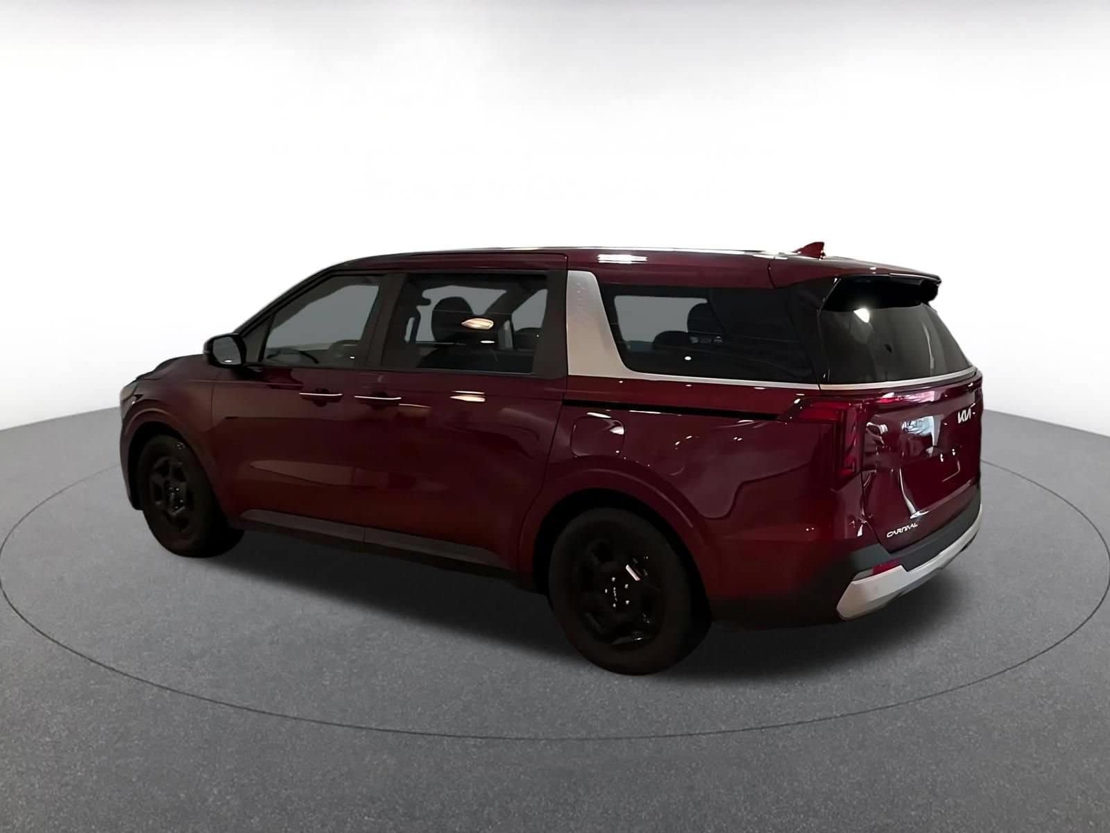 Thumbnail: 2026 Kia Carnival - 8