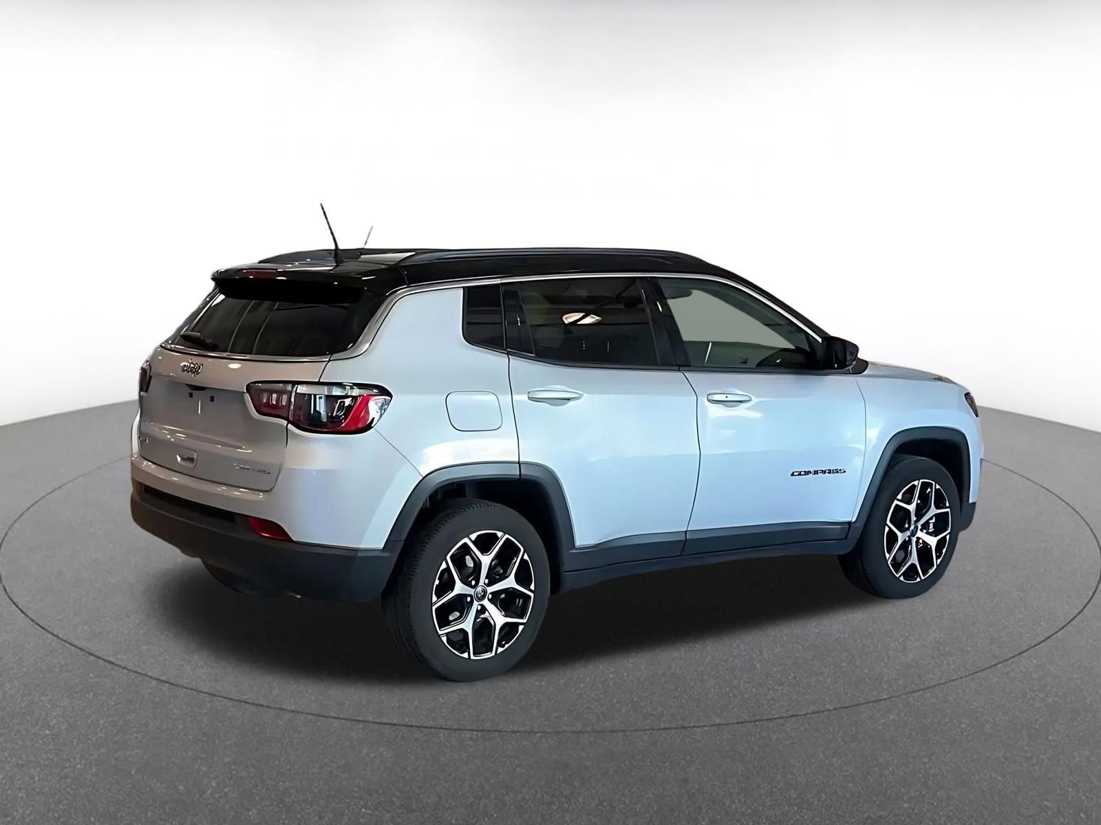 Thumbnail: 2025 Jeep Compass - 15