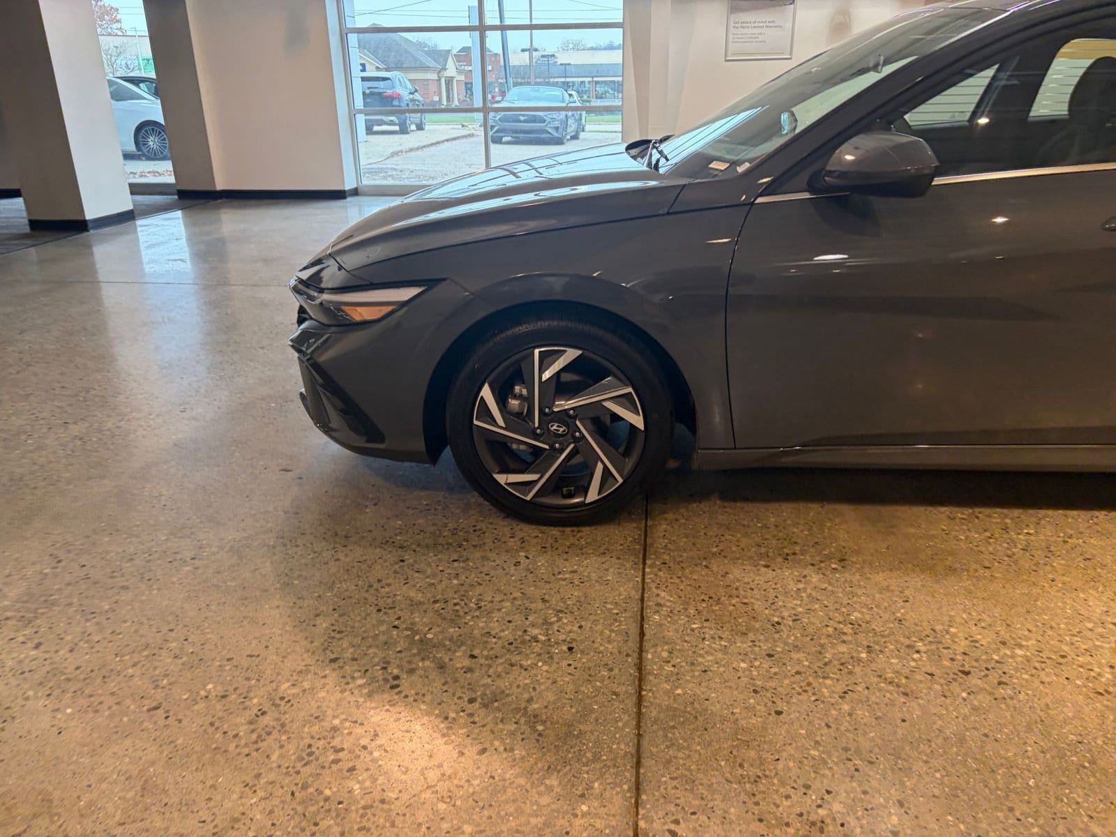 Thumbnail: 2025 Hyundai Elantra - 29