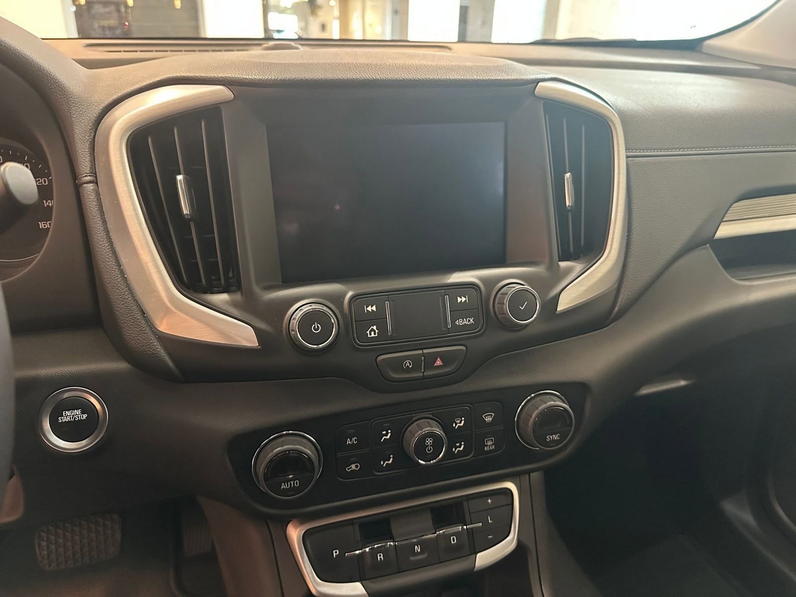 Thumbnail: 2024 GMC Terrain - 21