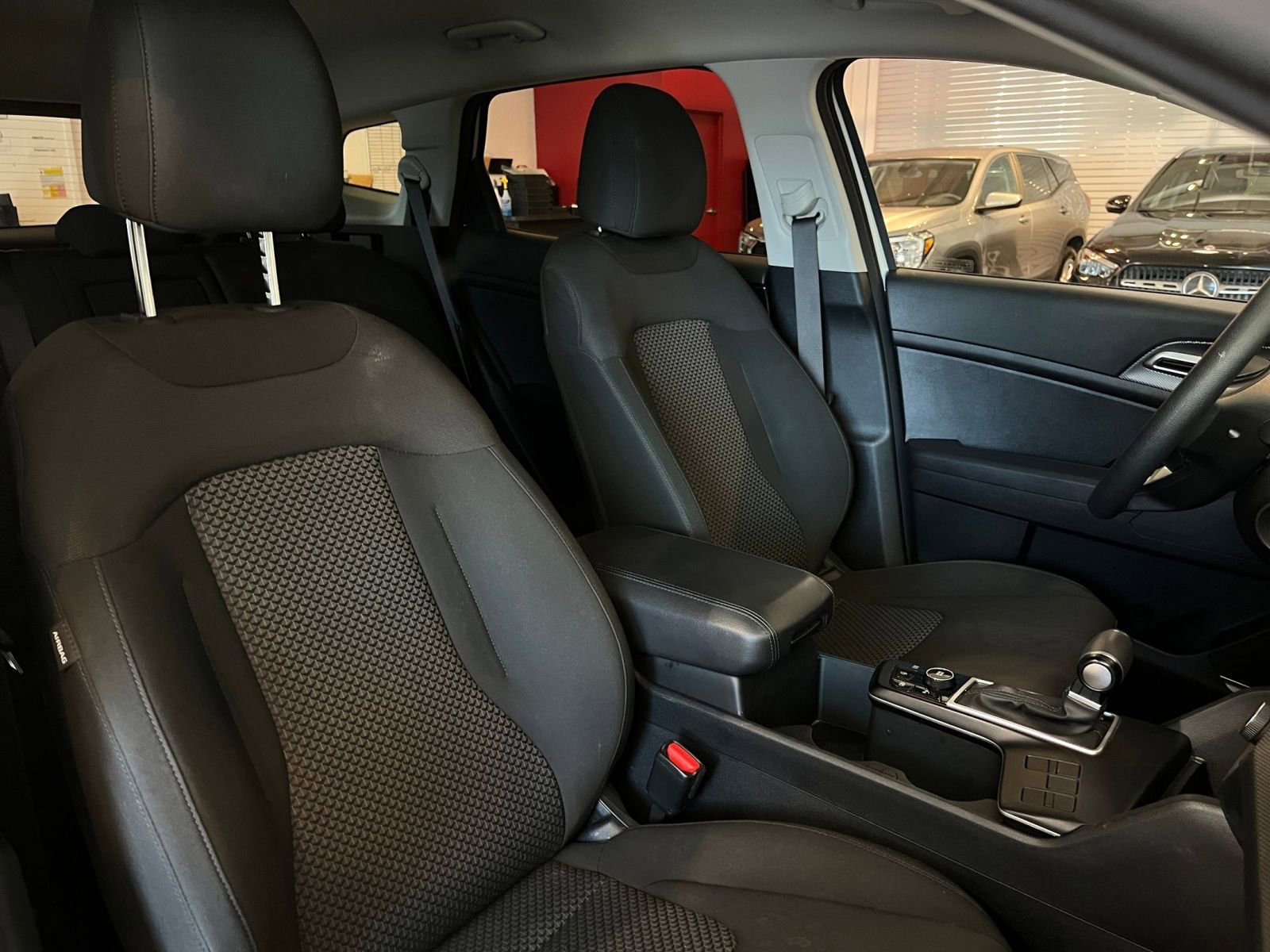 Thumbnail: 2024 Kia Sportage - 35