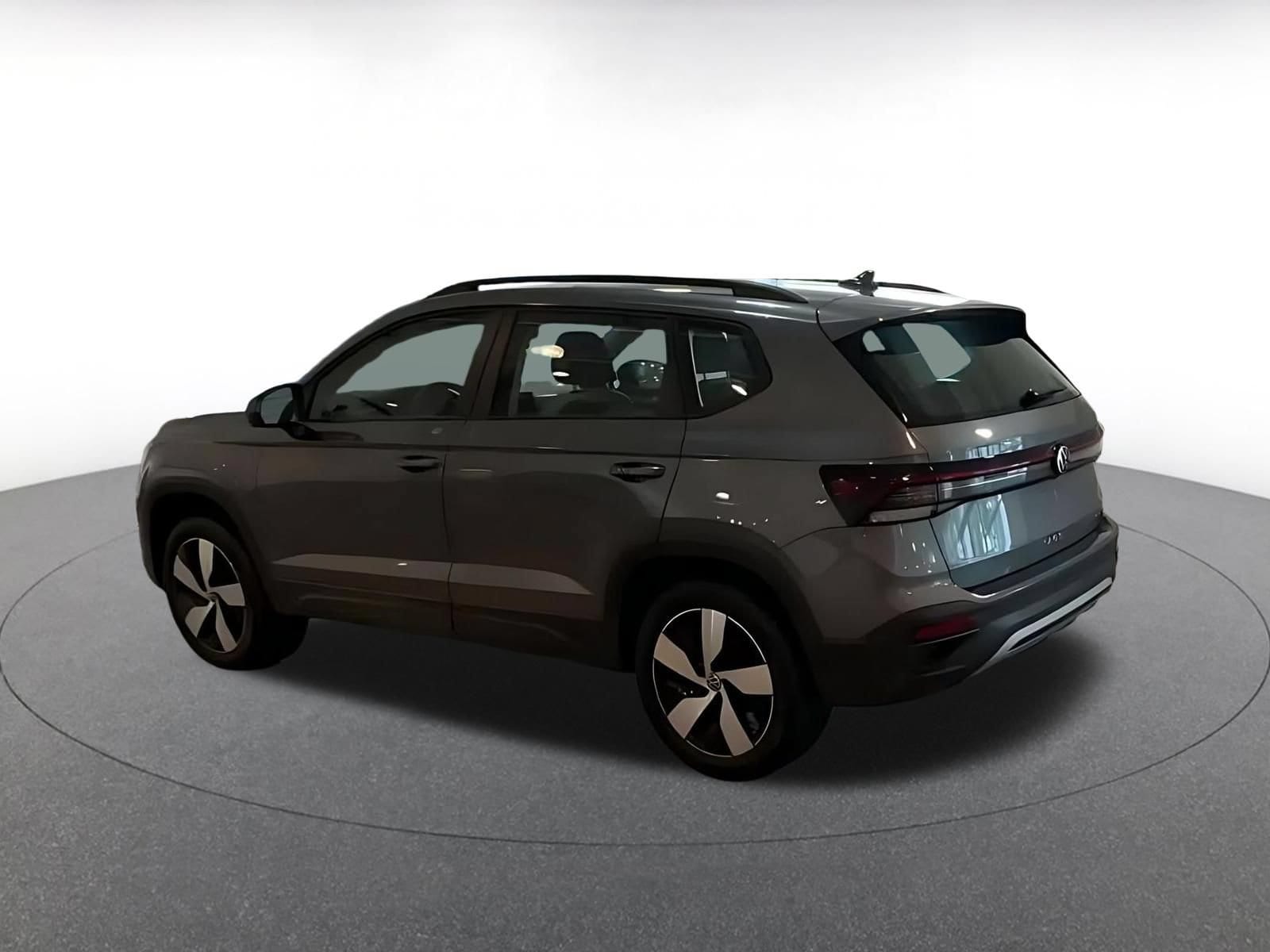 Thumbnail: 2026 Volkswagen Taos - 8