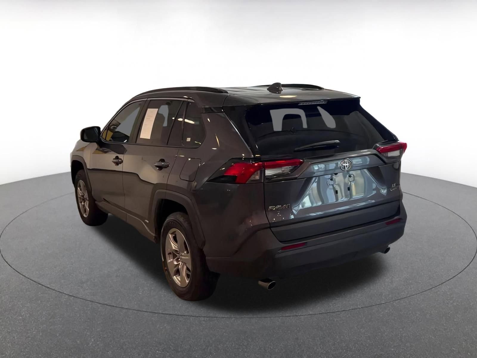 Thumbnail: 2025 Toyota RAV4 - 11