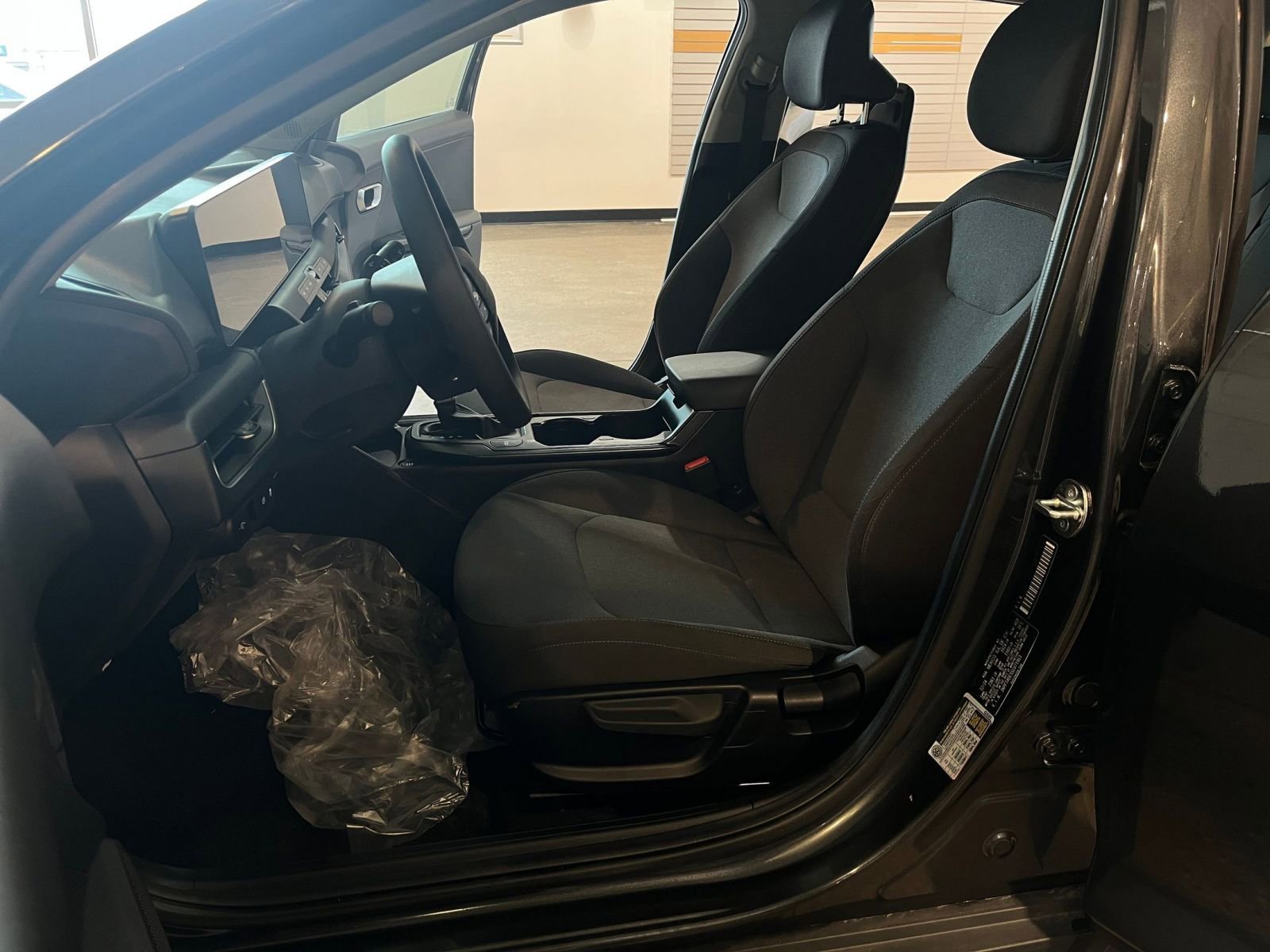 Thumbnail: 2025 Kia K4 - 25