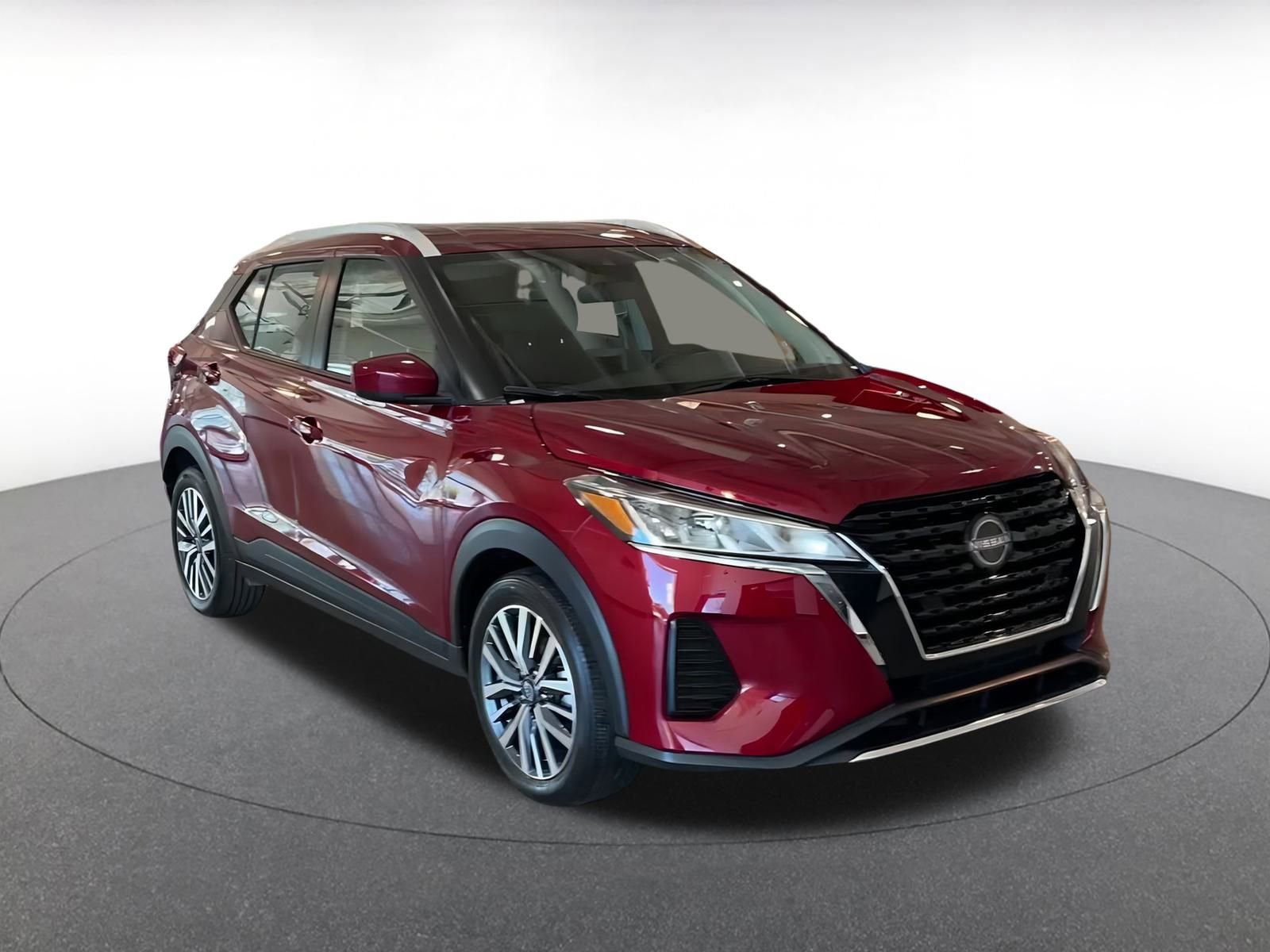 Thumbnail: 2024 Nissan Kicks - 3