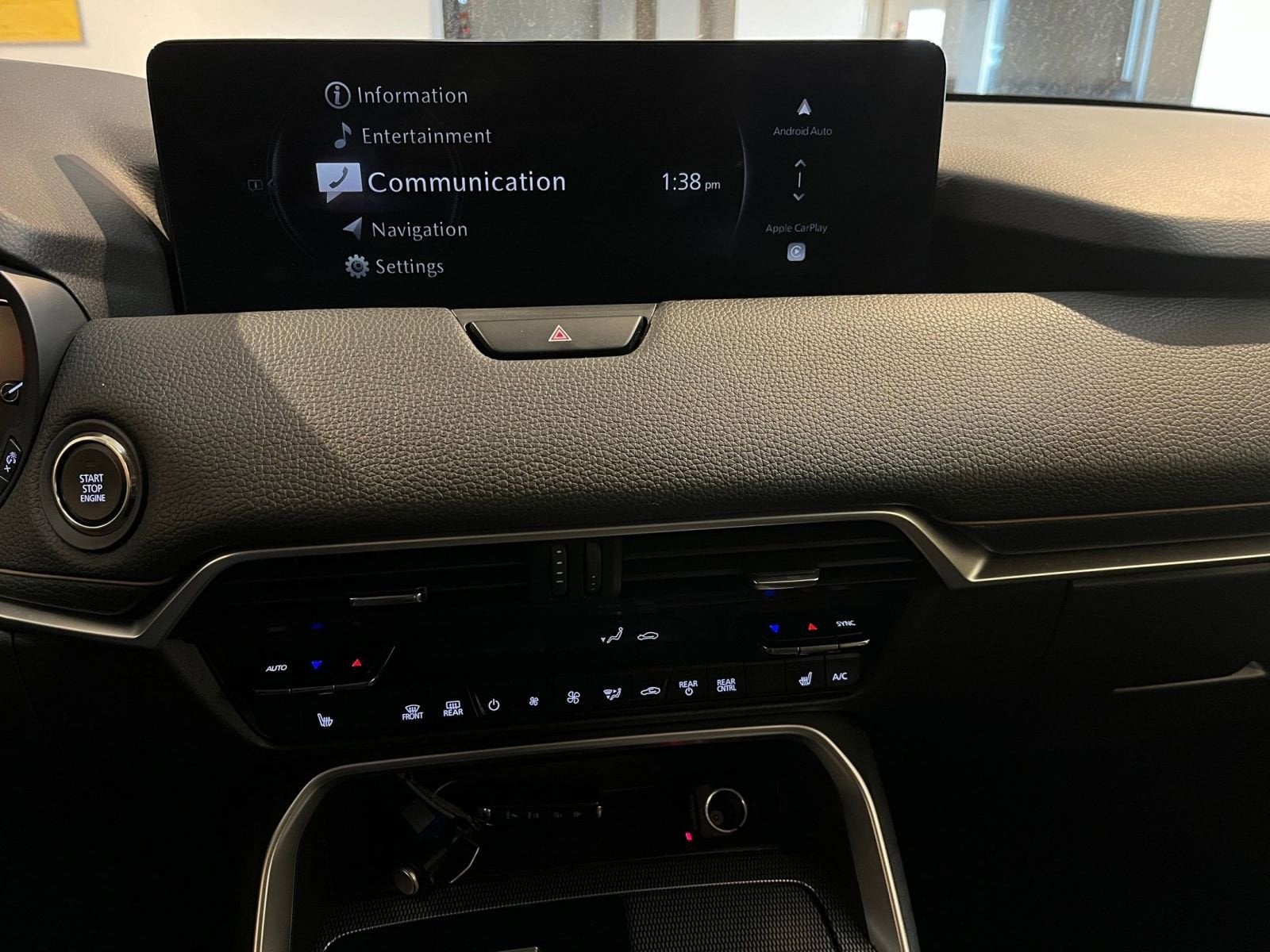 Thumbnail: 2025 Mazda CX-70 - 18