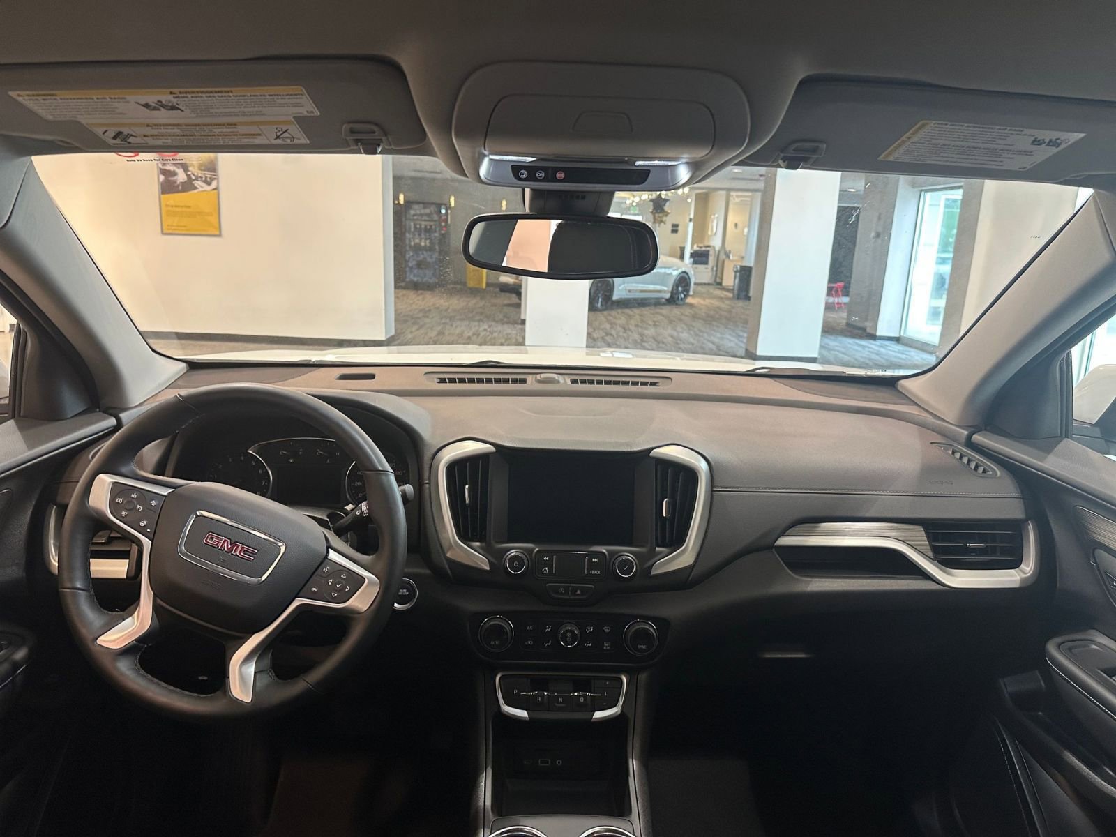 Thumbnail: 2024 GMC Terrain - 33