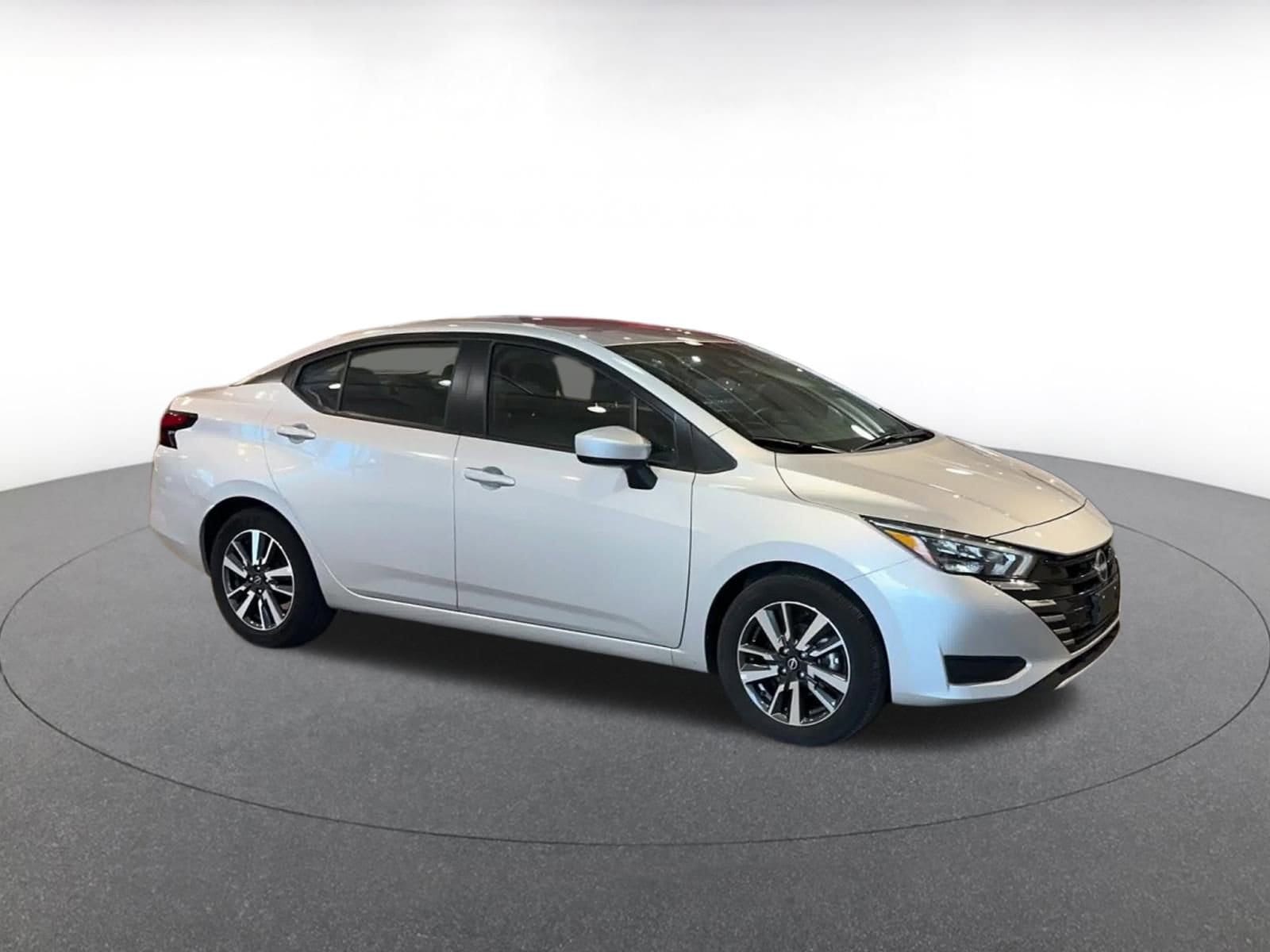 Thumbnail: 2025 Nissan Versa - 2