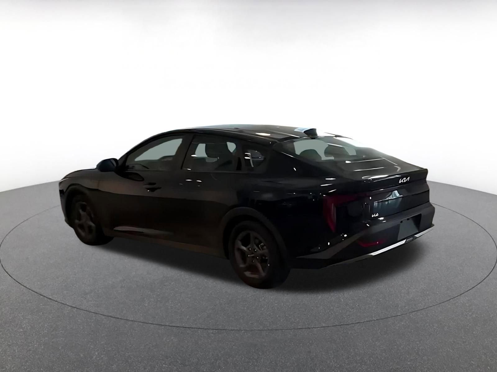 Thumbnail: 2025 Kia K4 - 8