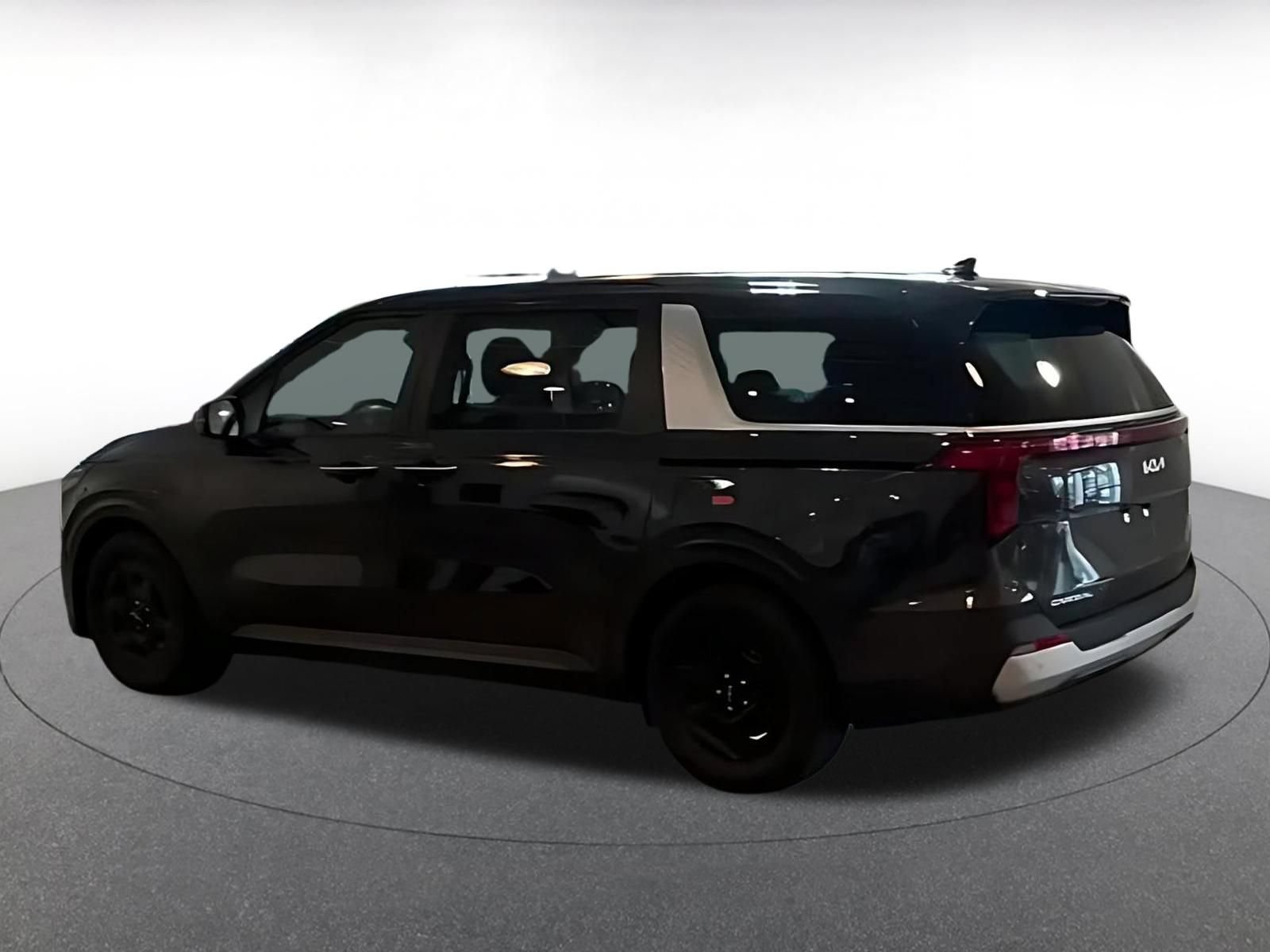 Thumbnail: 2026 Kia Carnival - 9