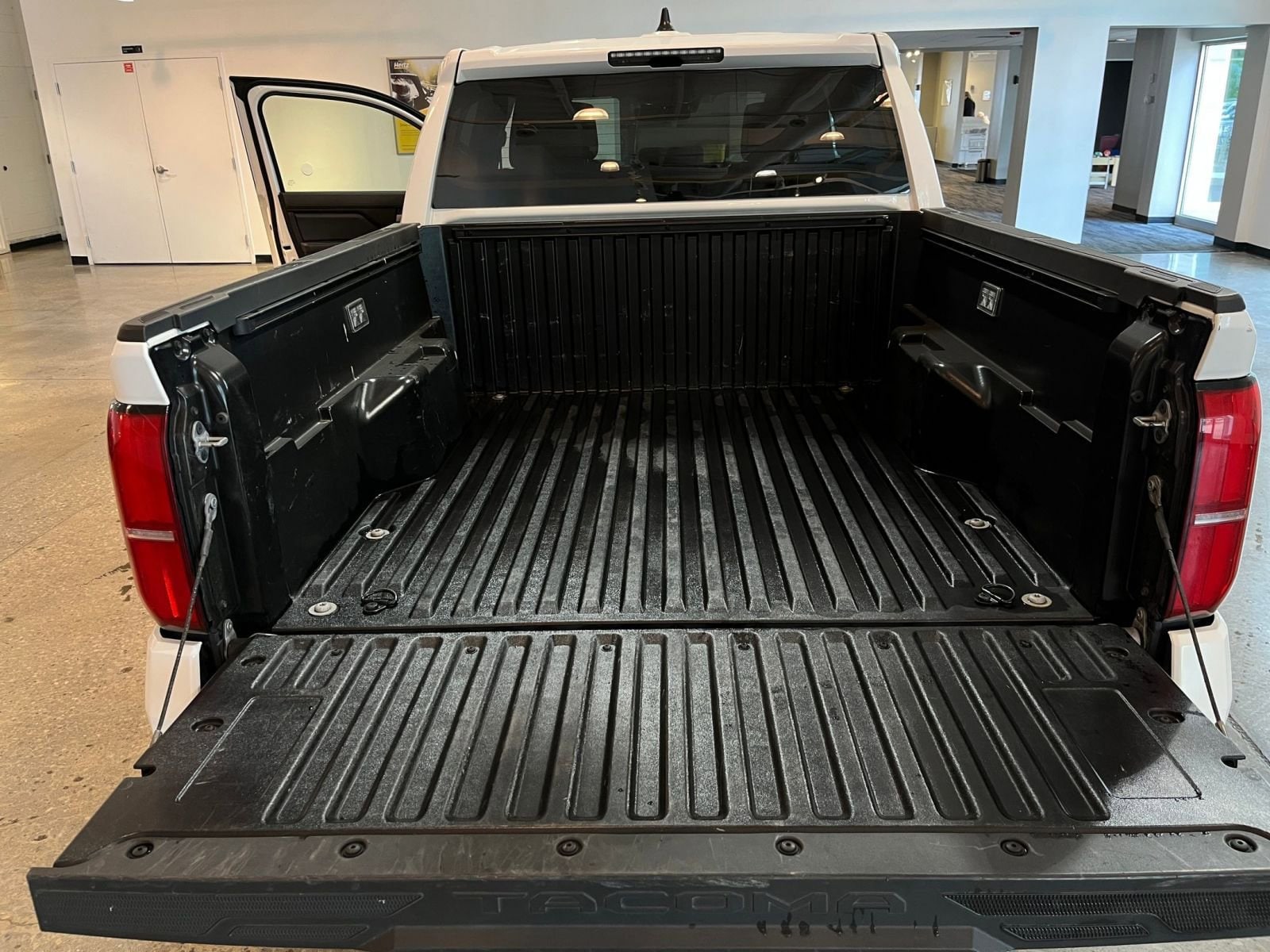 Thumbnail: 2025 Toyota Tacoma - 30