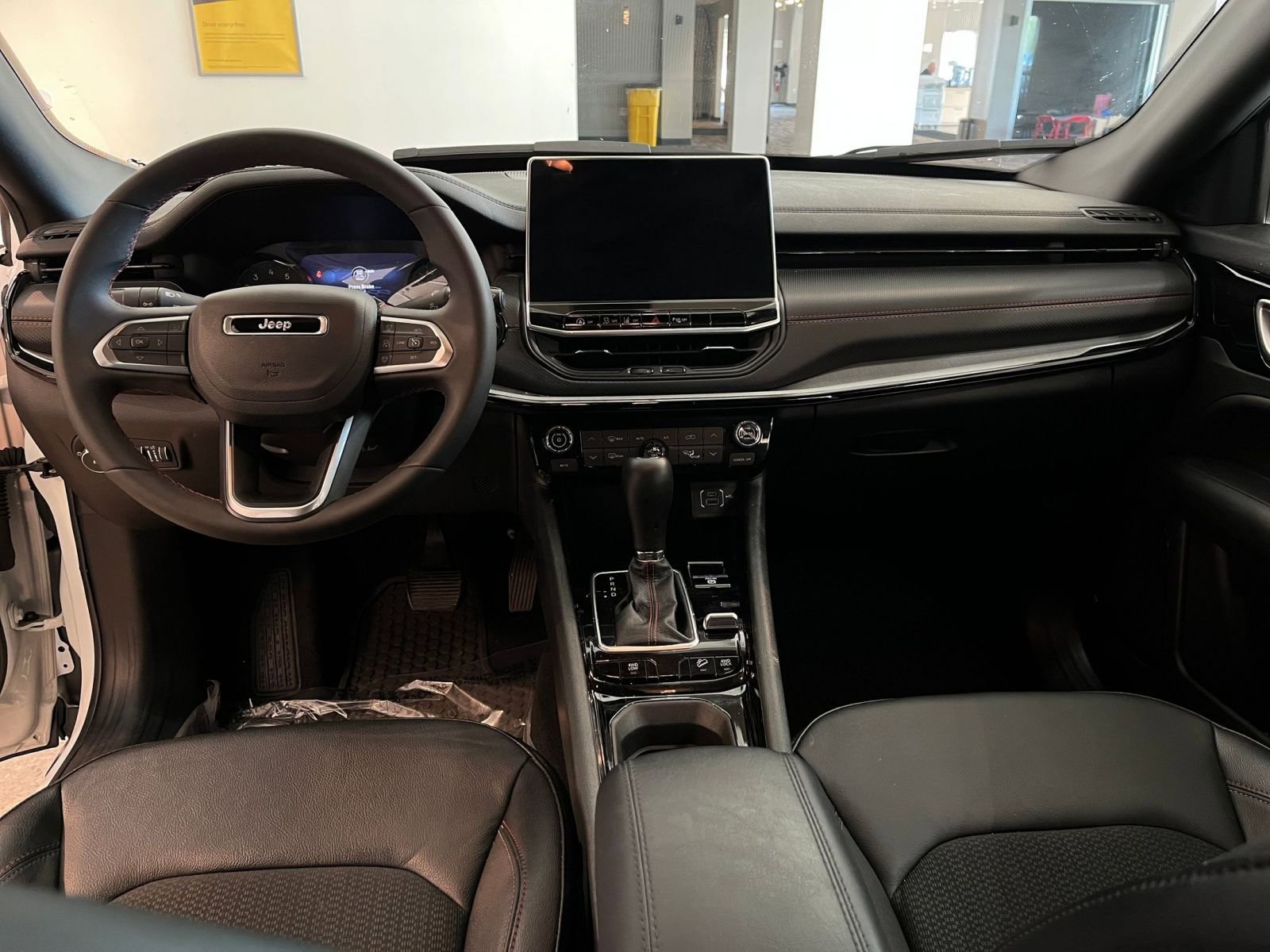 Thumbnail: 2025 Jeep Compass - 33