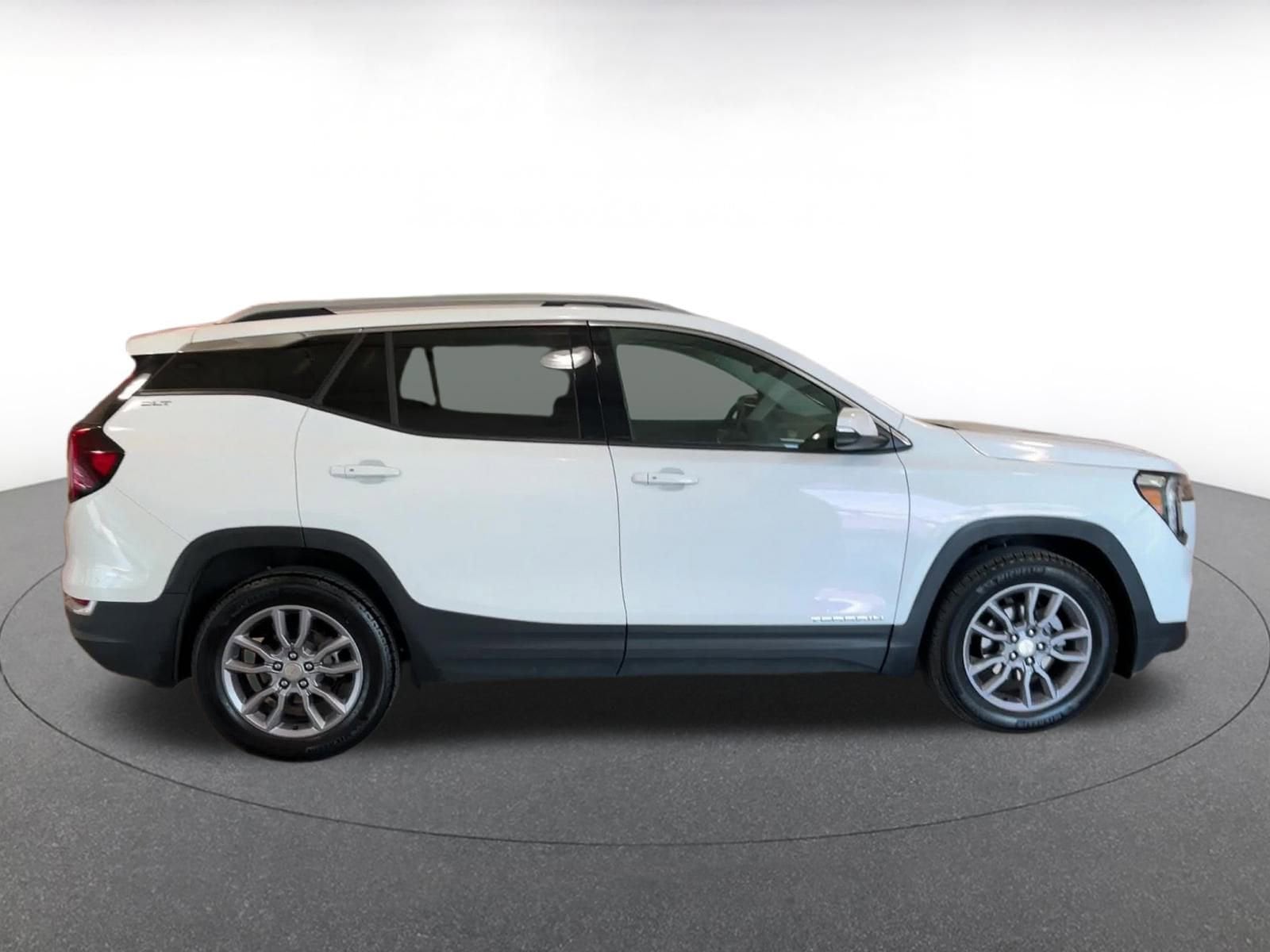 Thumbnail: 2024 GMC Terrain - 16