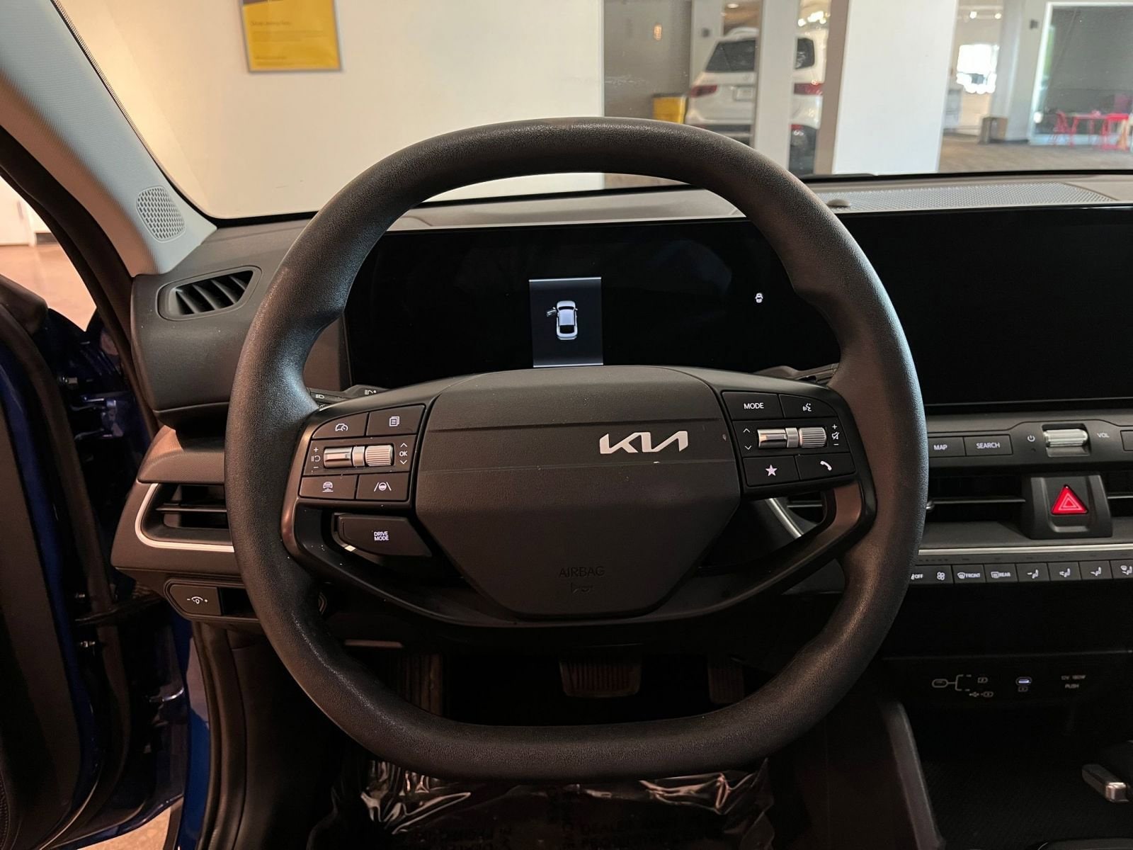 Thumbnail: 2025 Kia K4 - 28
