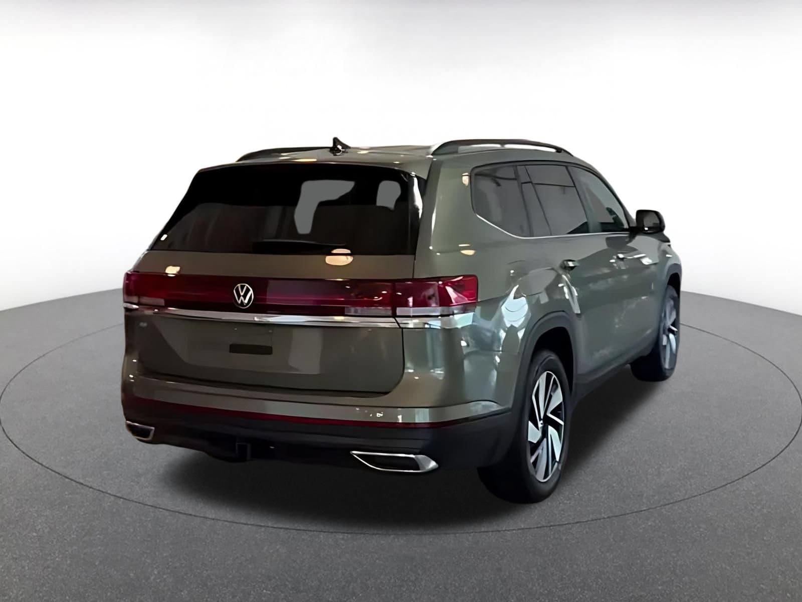 Thumbnail: 2026 Volkswagen Atlas - 15