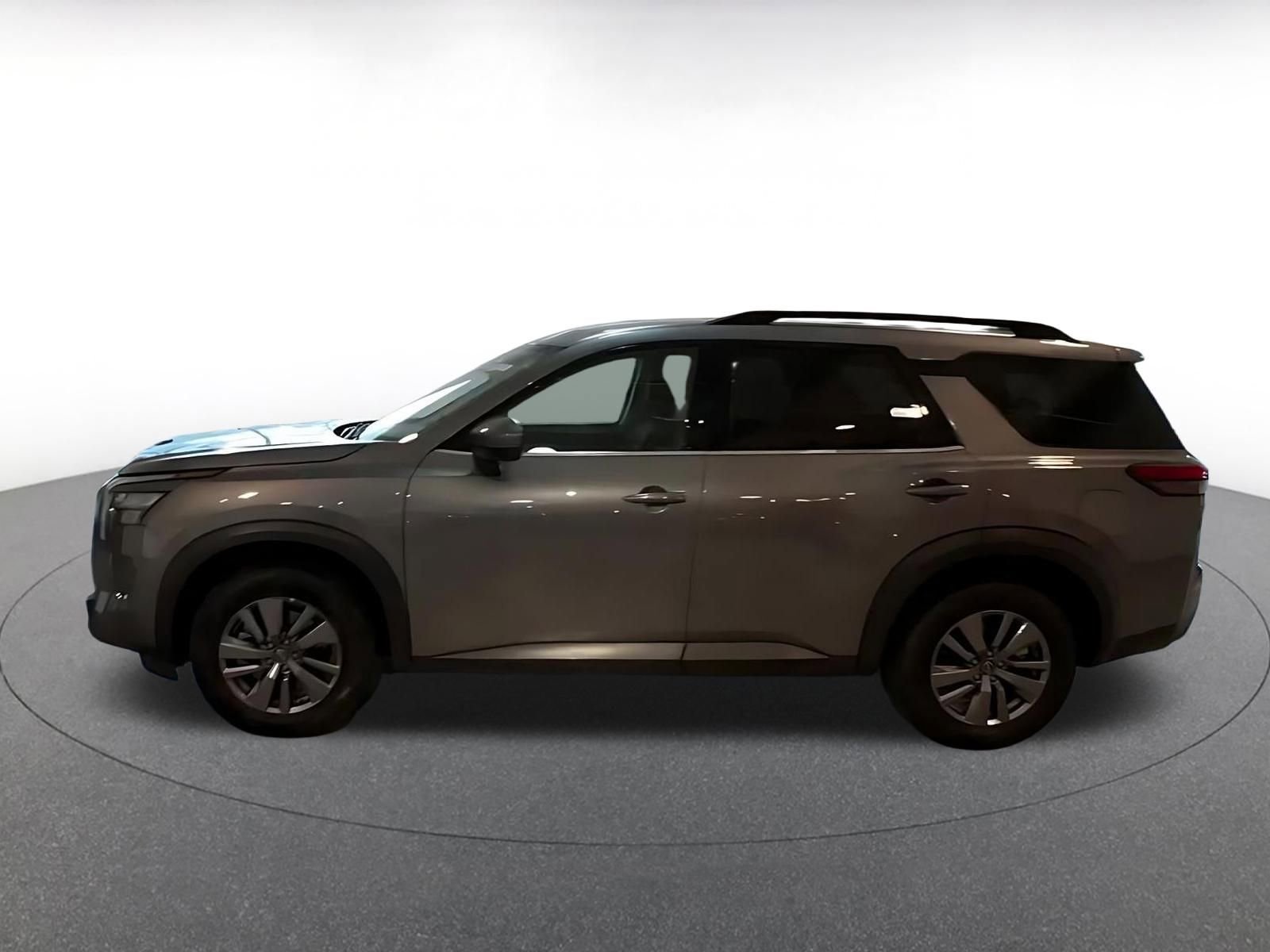 Thumbnail: 2025 Nissan Pathfinder - 7