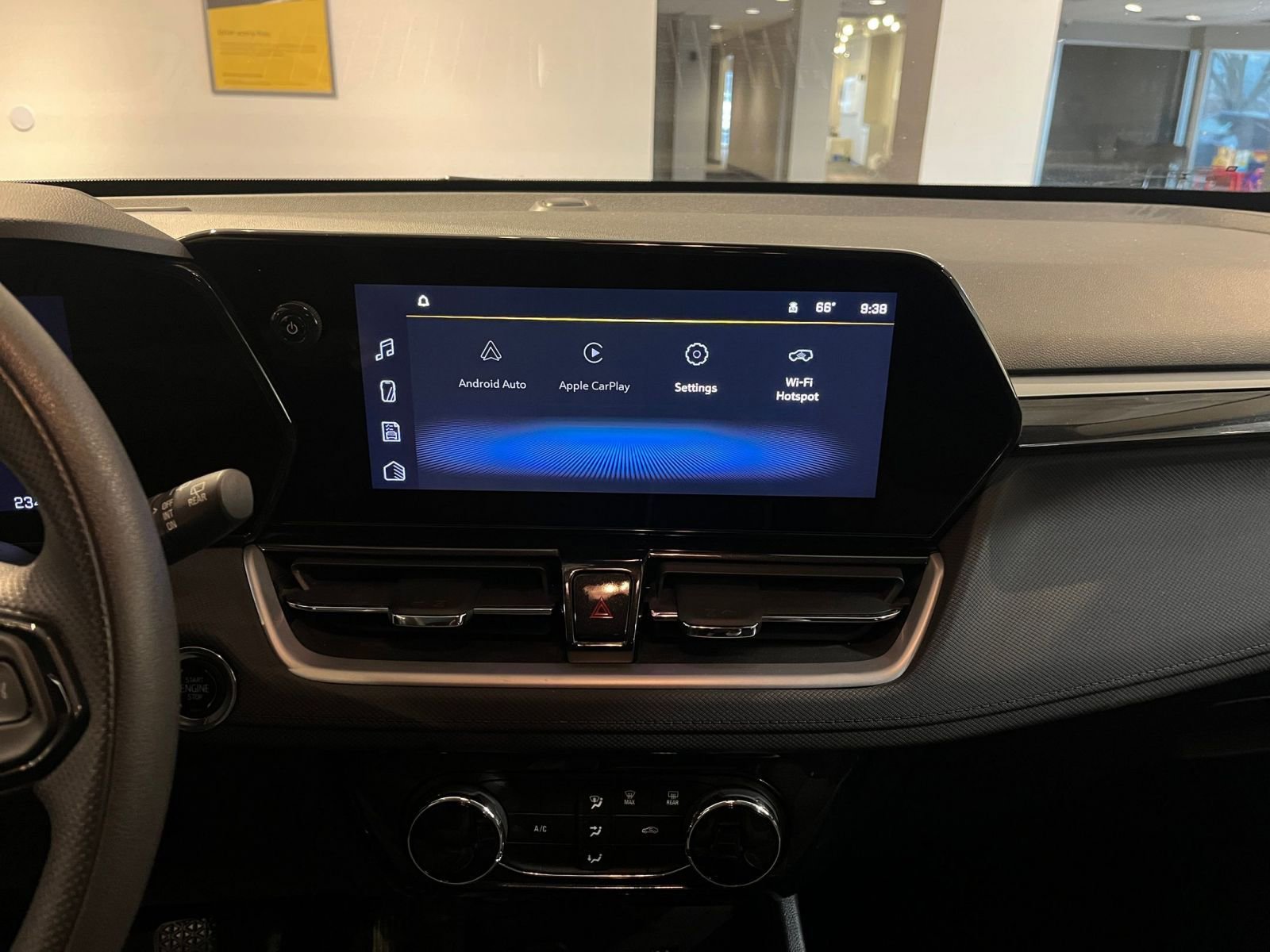 Thumbnail: 2025 Chevrolet TrailBlazer - 21