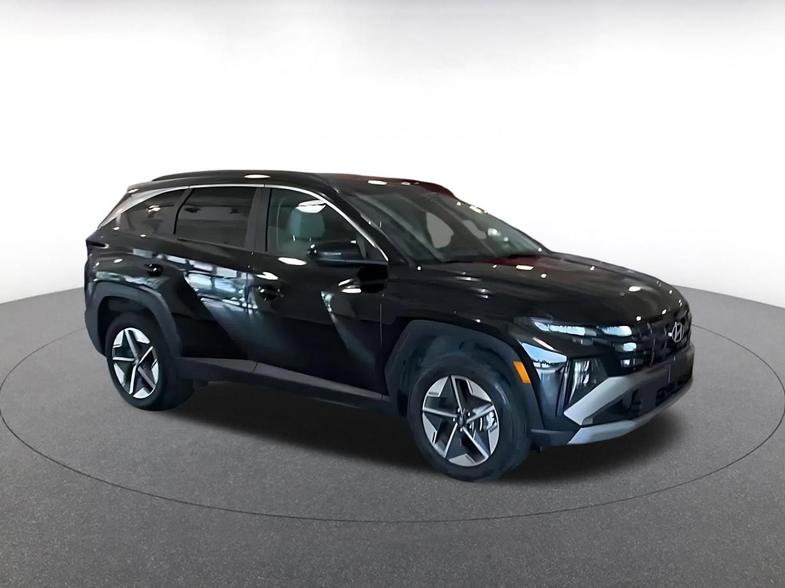 Thumbnail: 2025 Hyundai Tucson - 2