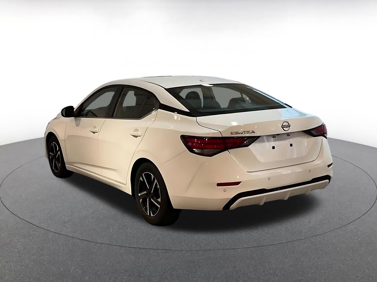 Thumbnail: 2025 Nissan Sentra - 11