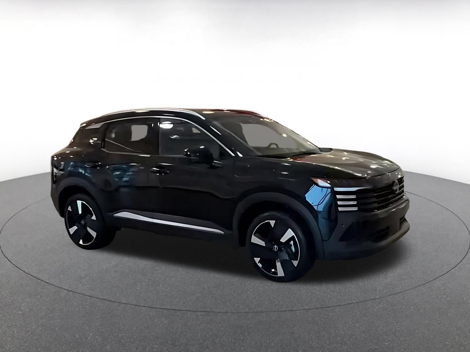 Thumbnail: 2026 Nissan Kicks - 2
