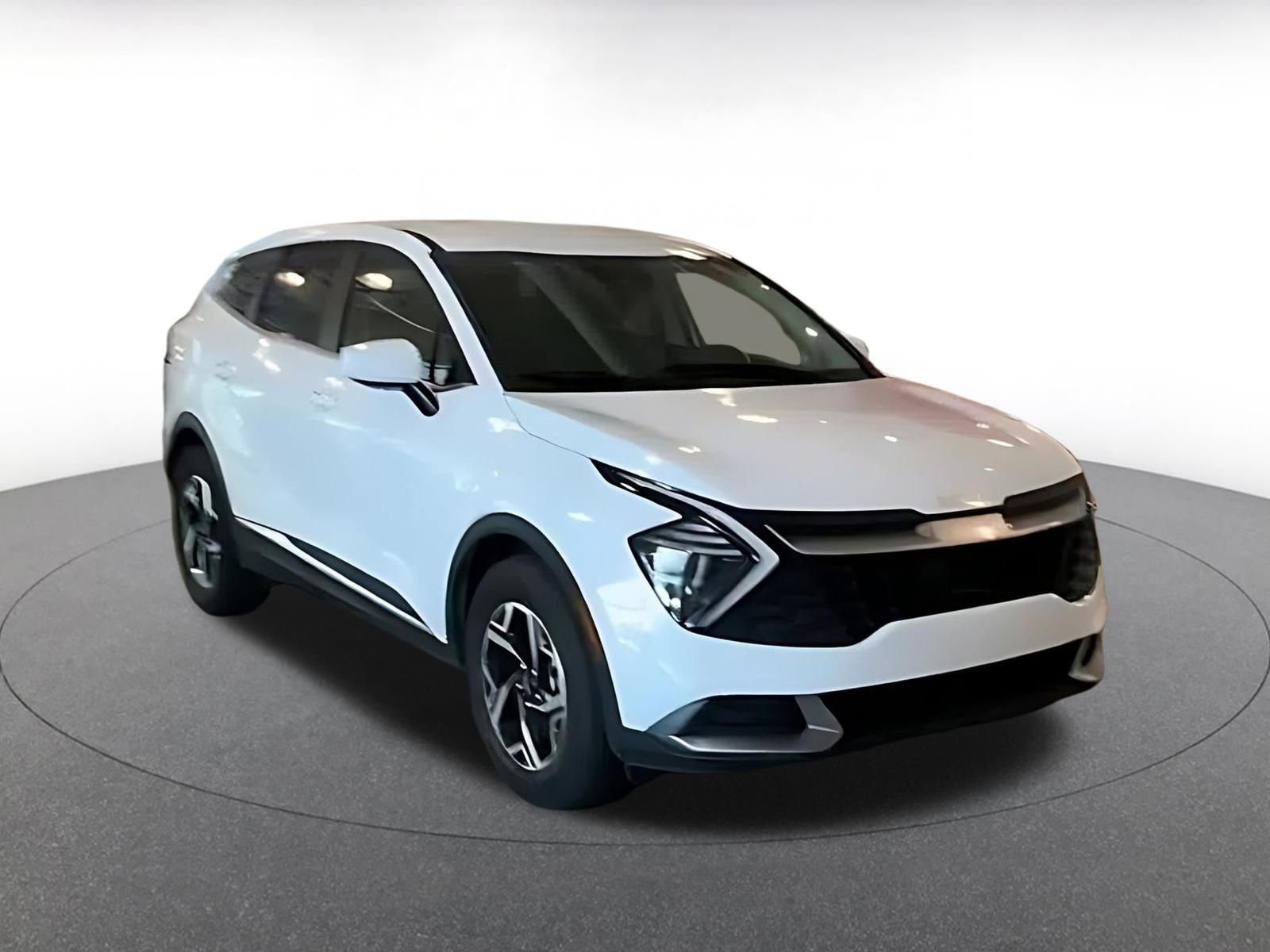 Thumbnail: 2025 Kia Sportage - 3