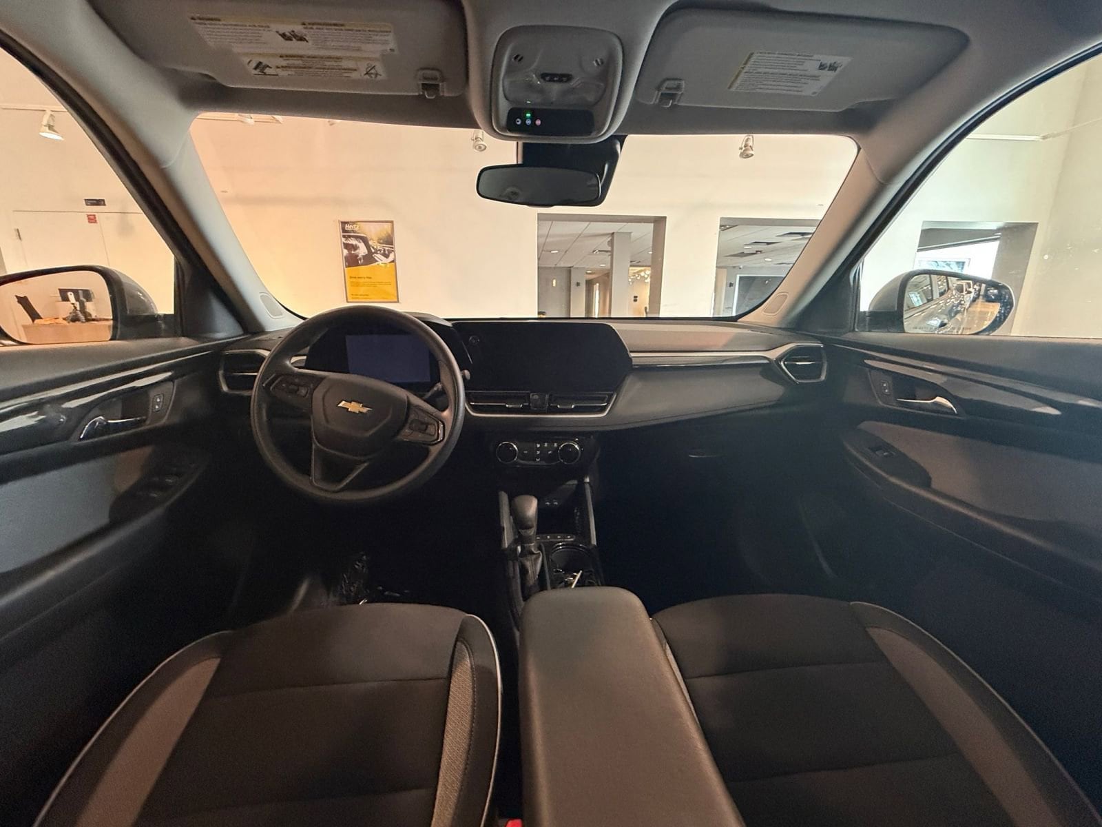 Thumbnail: 2025 Chevrolet TrailBlazer - 31