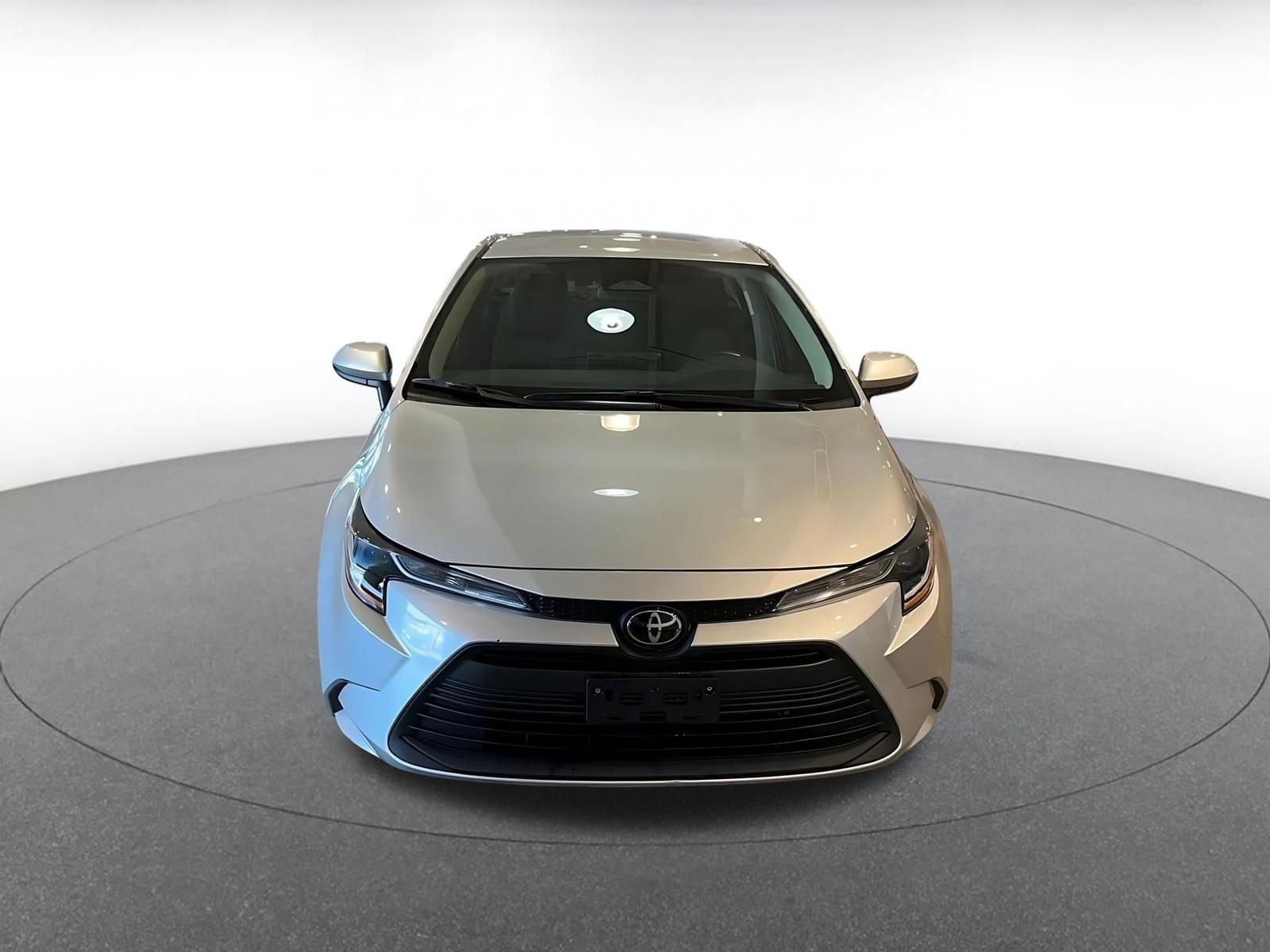 Thumbnail: 2025 Toyota Corolla - 4