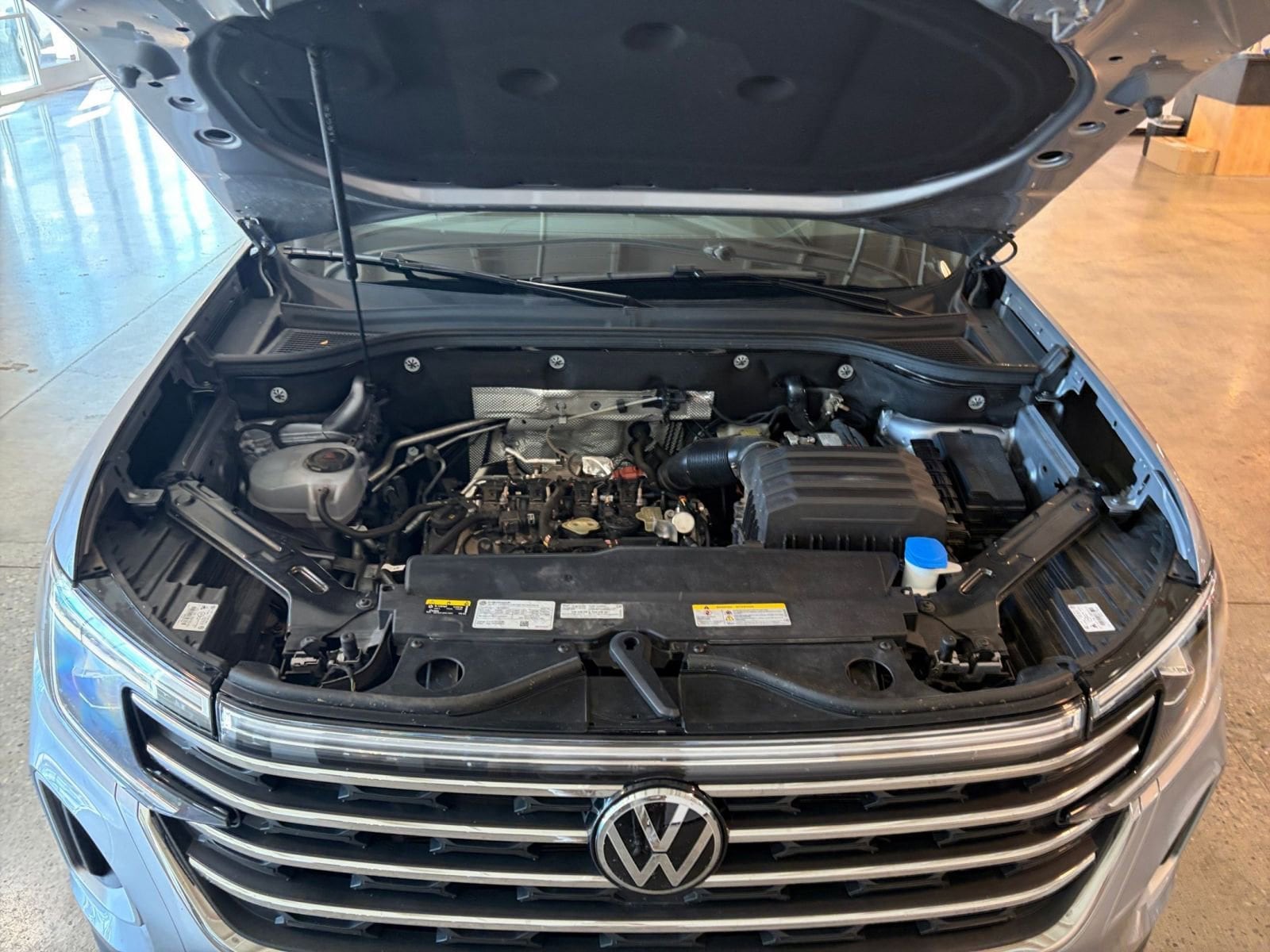 Thumbnail: 2025 Volkswagen Atlas - 32