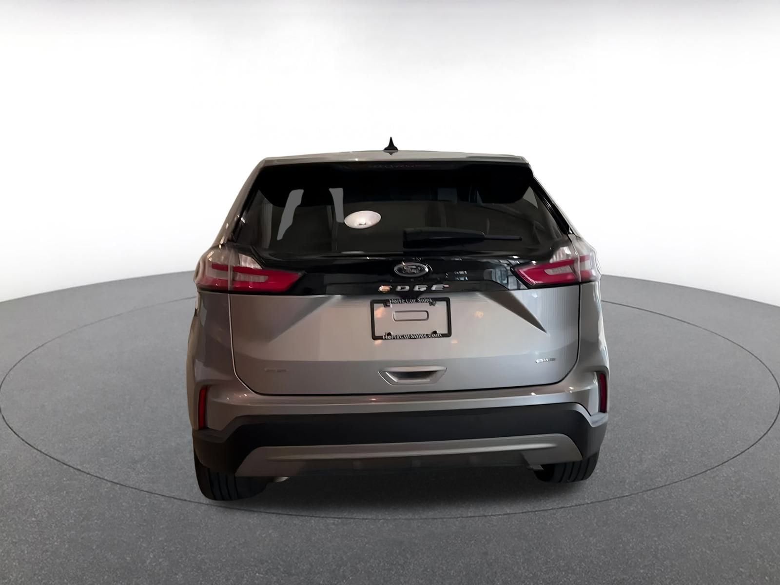 Thumbnail: 2023 Ford Edge - 12