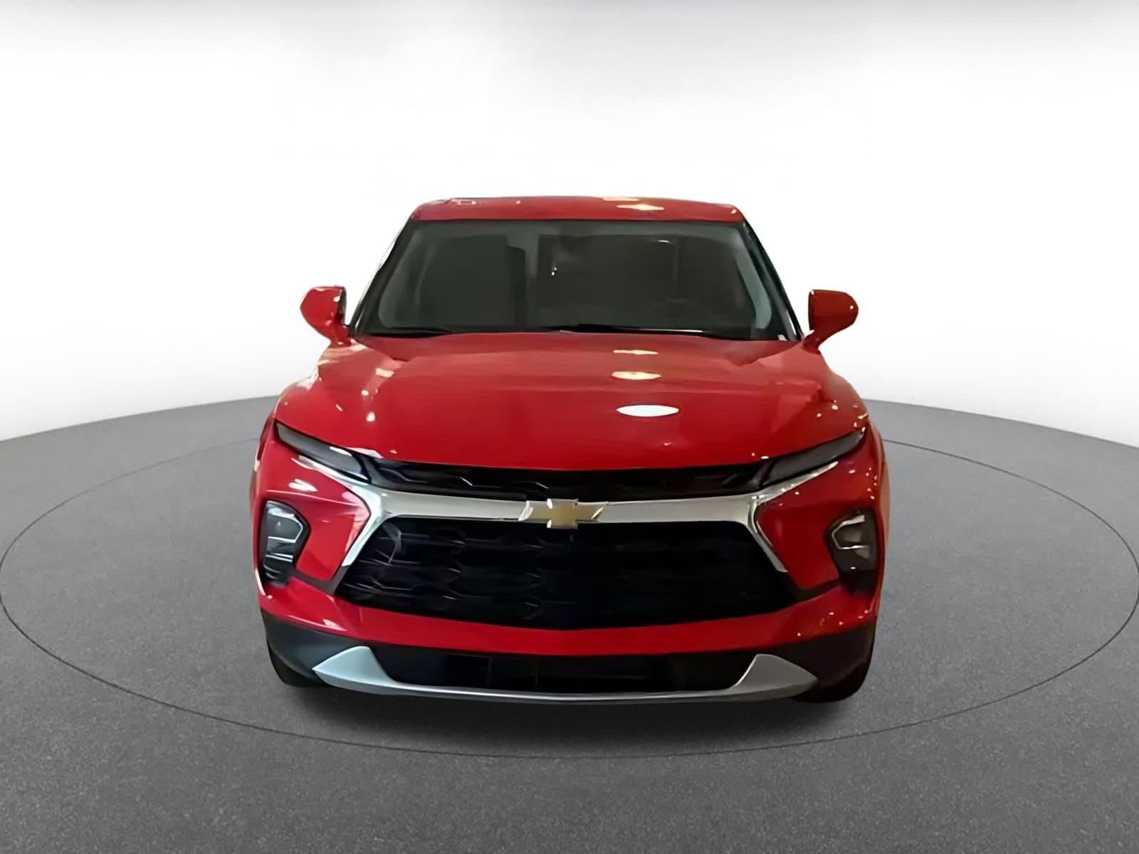 Thumbnail: 2026 Chevrolet Blazer - 4