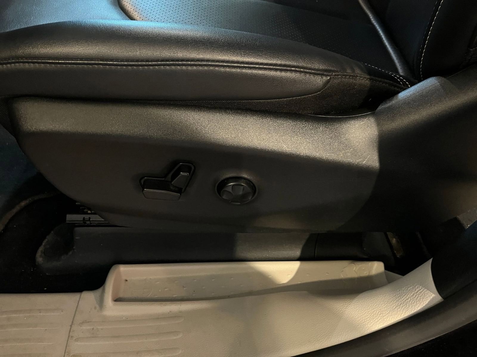 Thumbnail: 2024 Chrysler Pacifica - 22