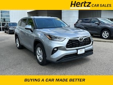 2023 Toyota Highlander LE -
                Cincinnati, OH