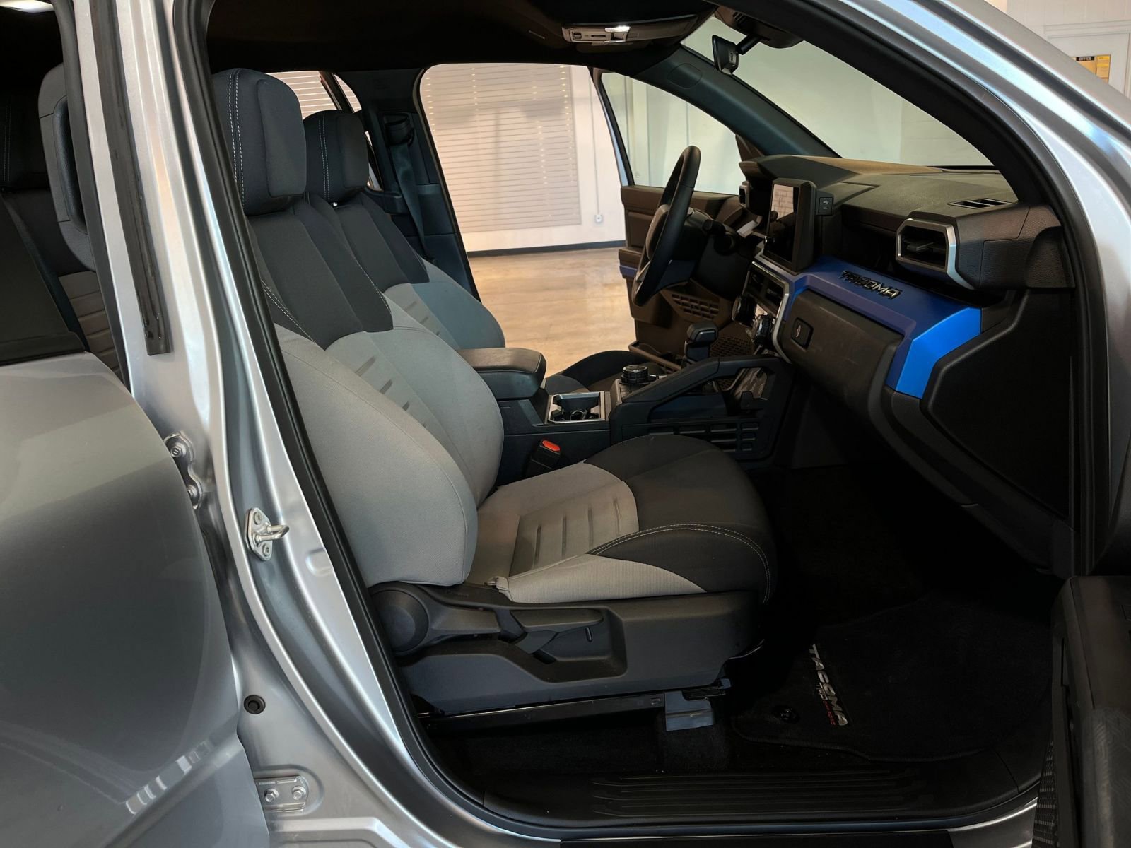 Thumbnail: 2025 Toyota Tacoma - 35