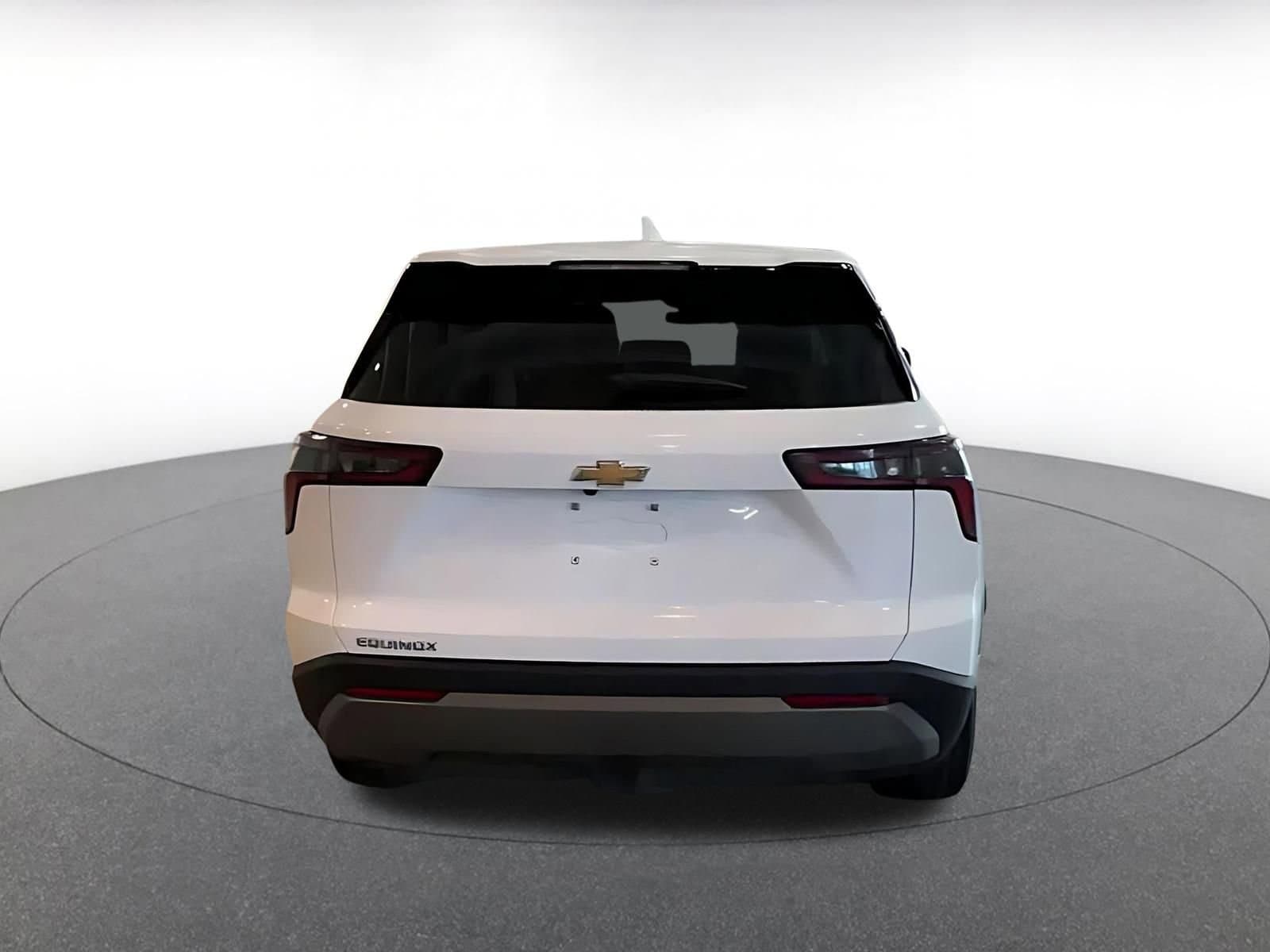 Thumbnail: 2025 Chevrolet Equinox - 11