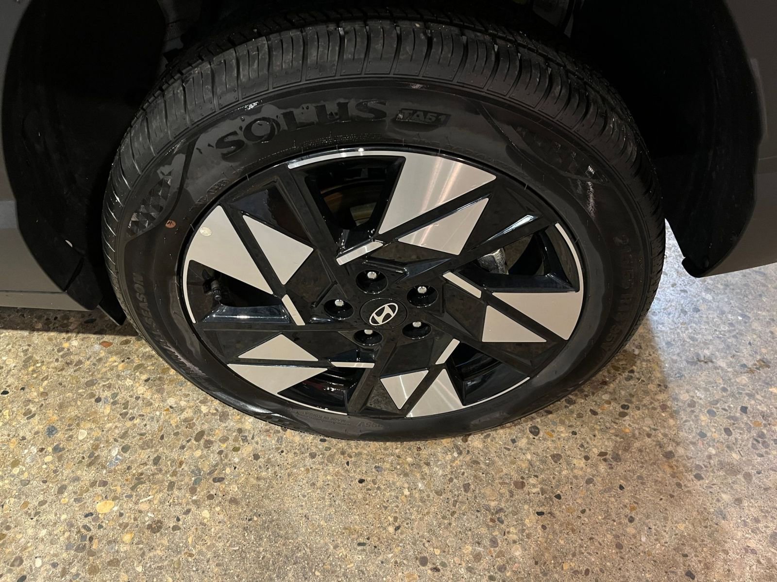 Thumbnail: 2025 Hyundai Kona - 30