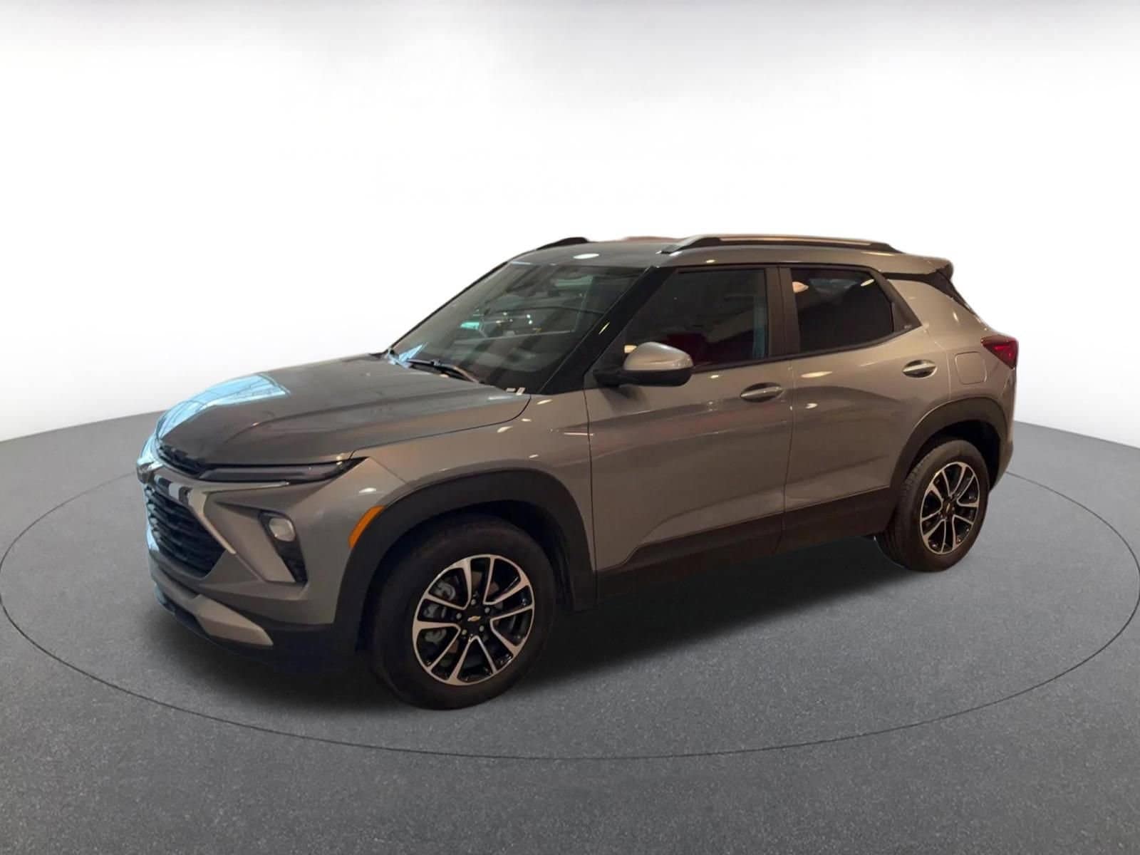 Thumbnail: 2025 Chevrolet TrailBlazer - 8